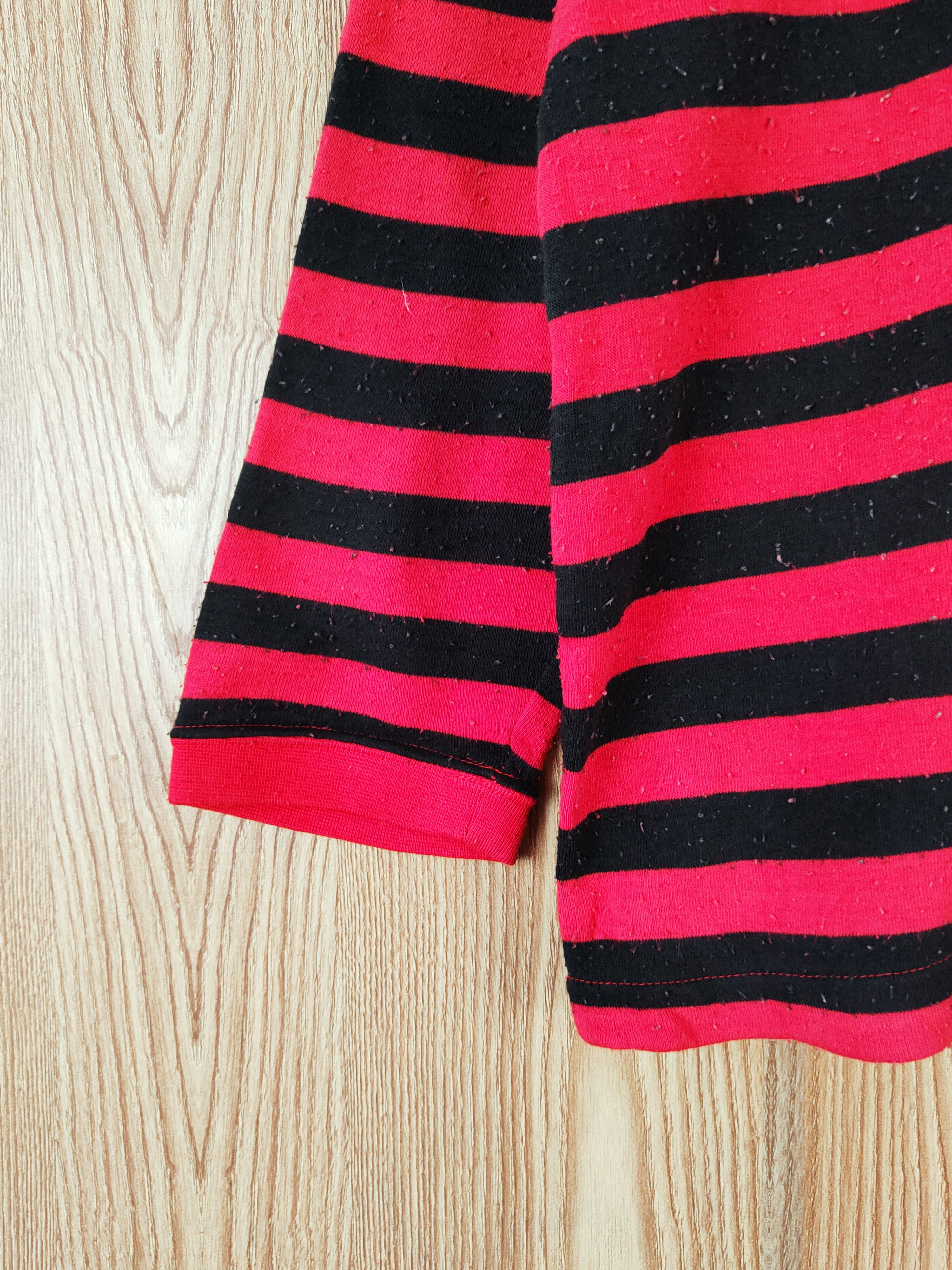 Japanese Brand × Vintage Japanese Brand Red Black Stripe Long Sleeve T-shirts Size L / US 10 / IT 46 - 4 Thumbnail