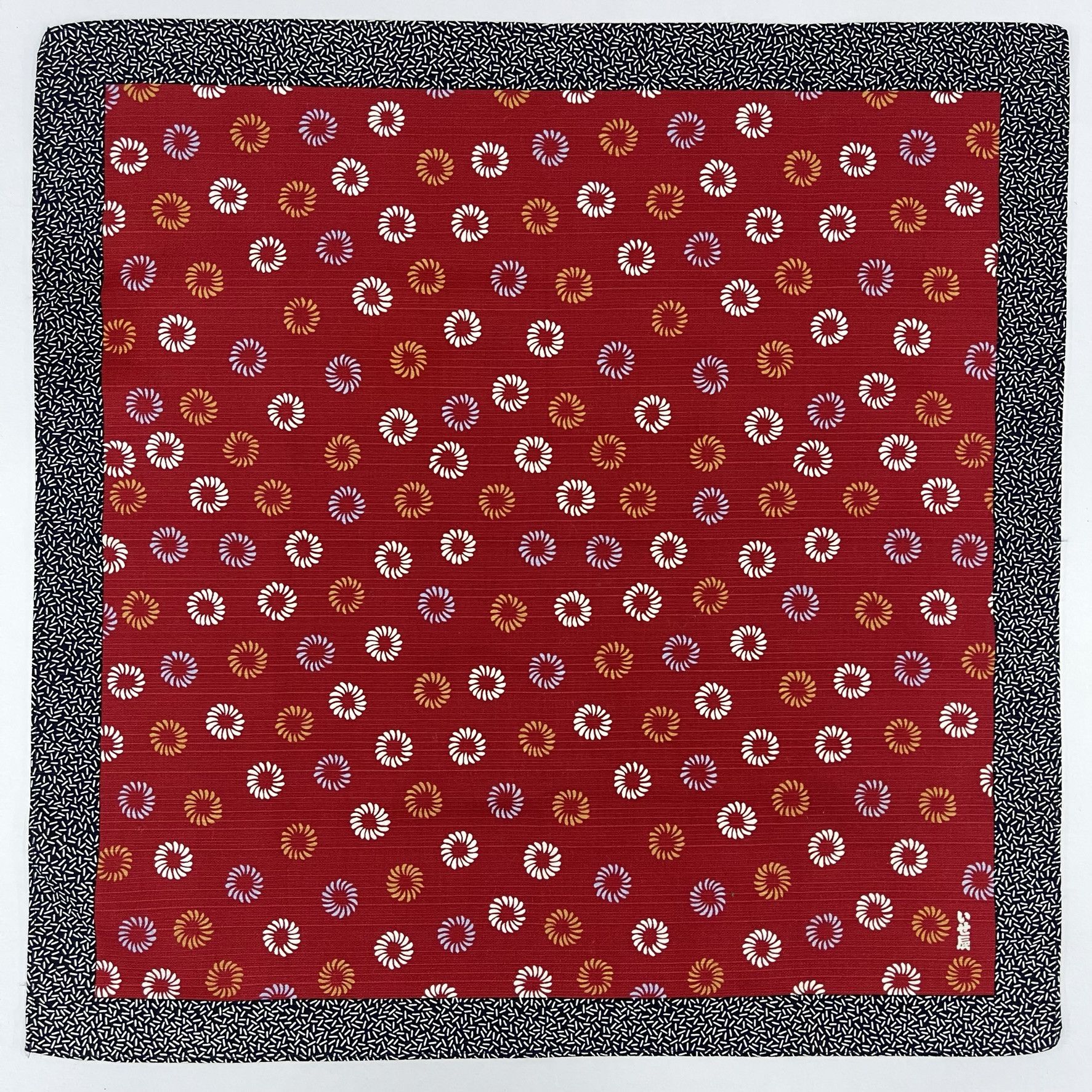 Japanese Brand × Vintage Vintage Japanese Furoshiki Handkerchief Wrap Gift - 5082 Size ONE SIZE - 2 Thumbnail