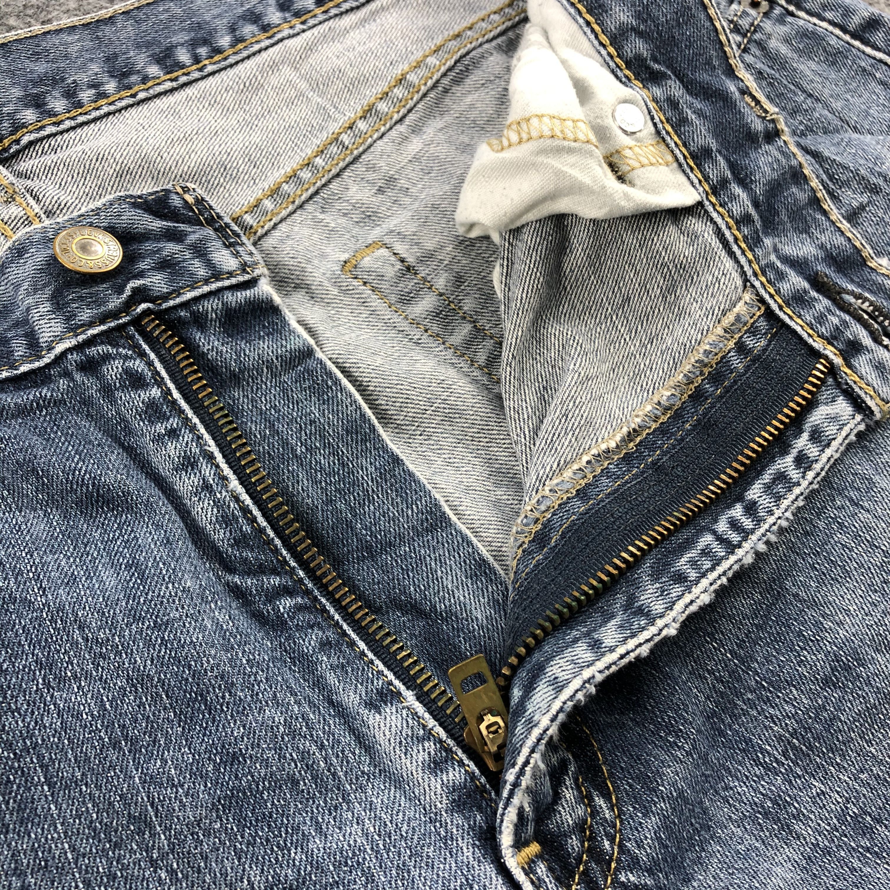 Levi's Vintage Levis 559 Jeans Faded Blue Denim KJ448 Size US 36 / EU 52 - 8 Thumbnail