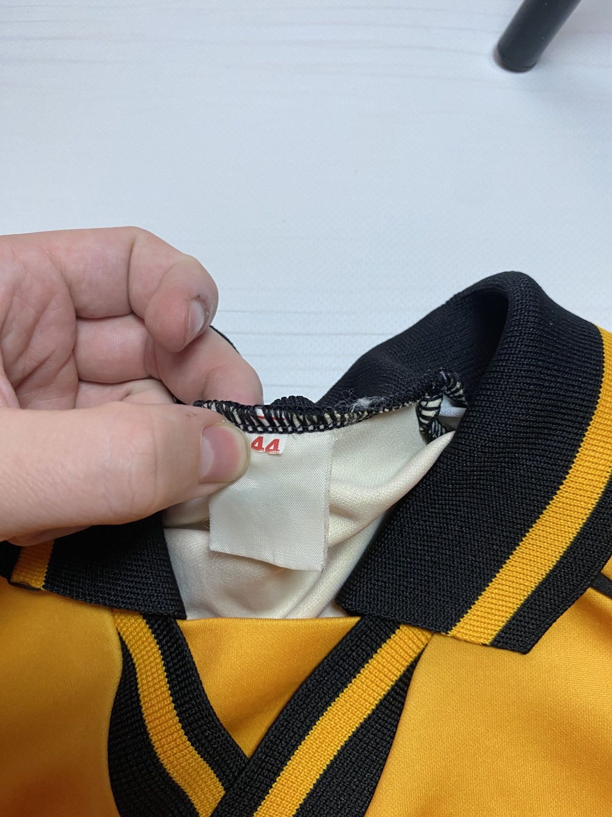 Vintage Vintage Alloa Athletic 2001/02 home soccer football jersey Size US XL / EU 56 / 4 - 4 Thumbnail