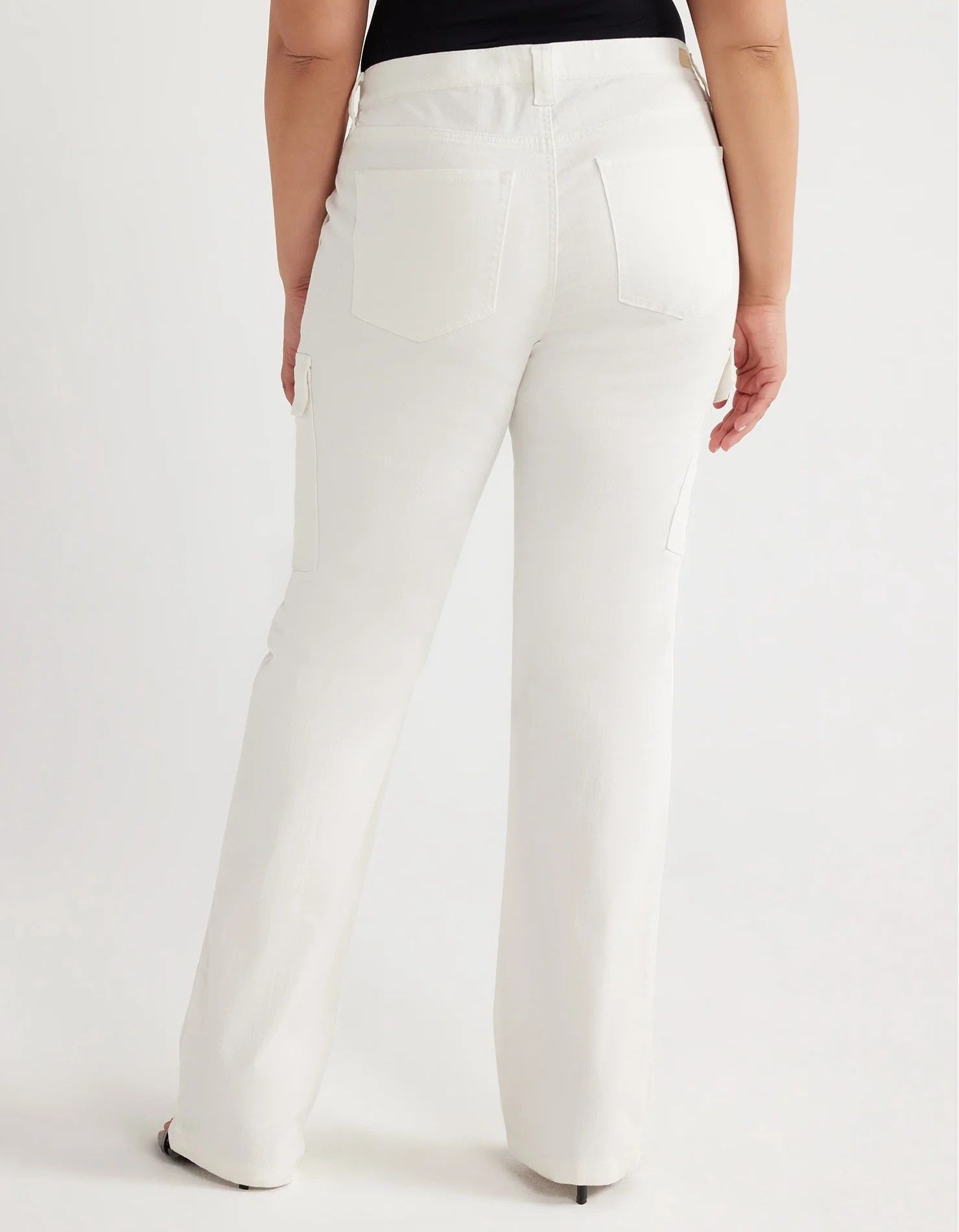 Other Sofia Vegara Marisol bootcut mid-rise size 20 Size 42" / US 20 - 2 Thumbnail