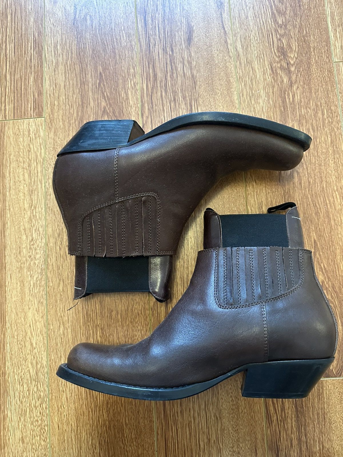 Maison Margiela MM6 Maison Margiela Spliced Chelsea/Cowboy Boots Size US 9 / IT 39 - 3 Thumbnail