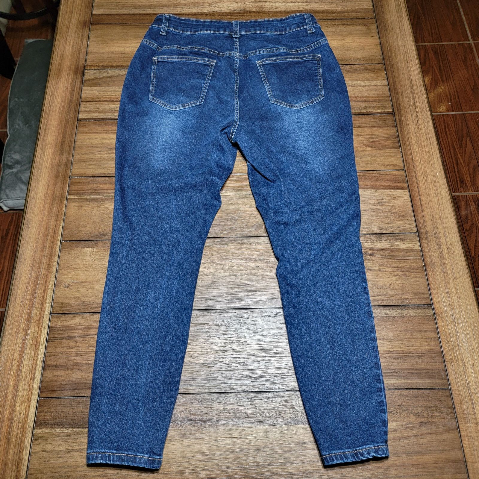 Shein Shein Curve Straight Jeans w/ Double Button Up Fly - 1XL Size 32" / US 10 / IT 46 - 3 Thumbnail