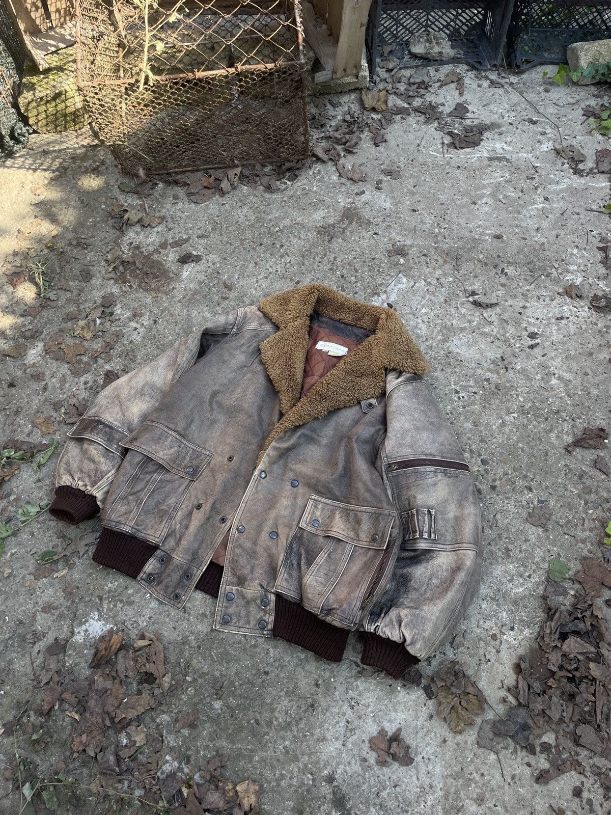 Other Vintage Brown Leather Aviator Bomber Jacket Size US L / EU 52-54 / 3 - 5 Thumbnail