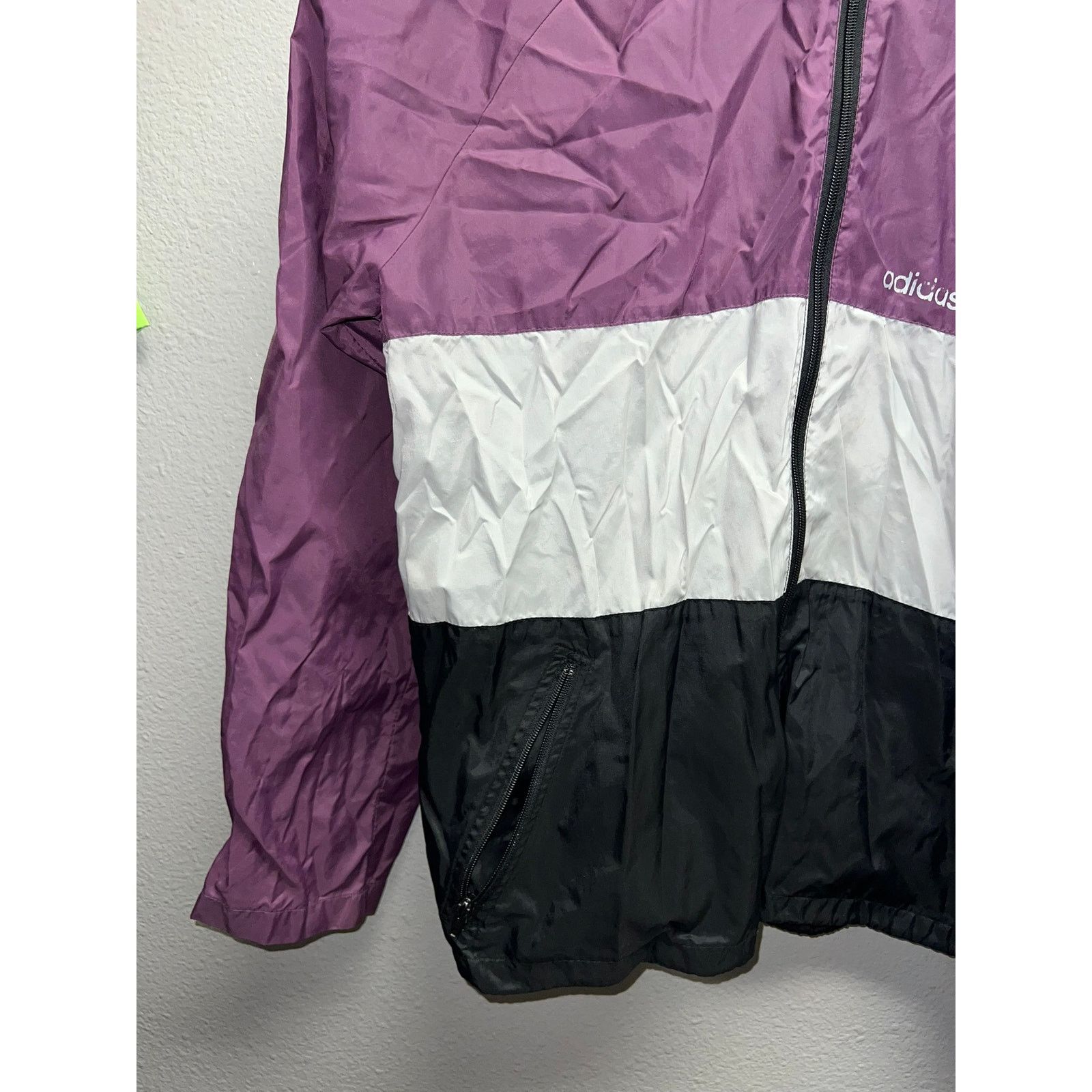 Vintage Vintage Adidas Windbreaker Lightweight Jacket Purple 80s M Size US M / EU 48-50 / 2 - 6 Thumbnail