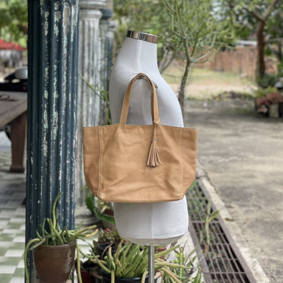 Leather × Vintage Vintage Loxwood Leather Tote Size ONE SIZE - 1 Thumbnail