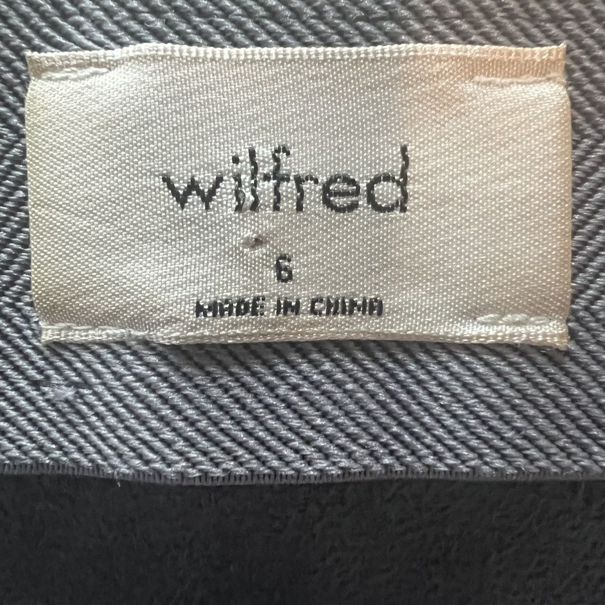 Aritzia Aritzia Wilford “Angie“ Gray Leather Skirt Size 28" / US 6 / IT 42 - 3 Thumbnail