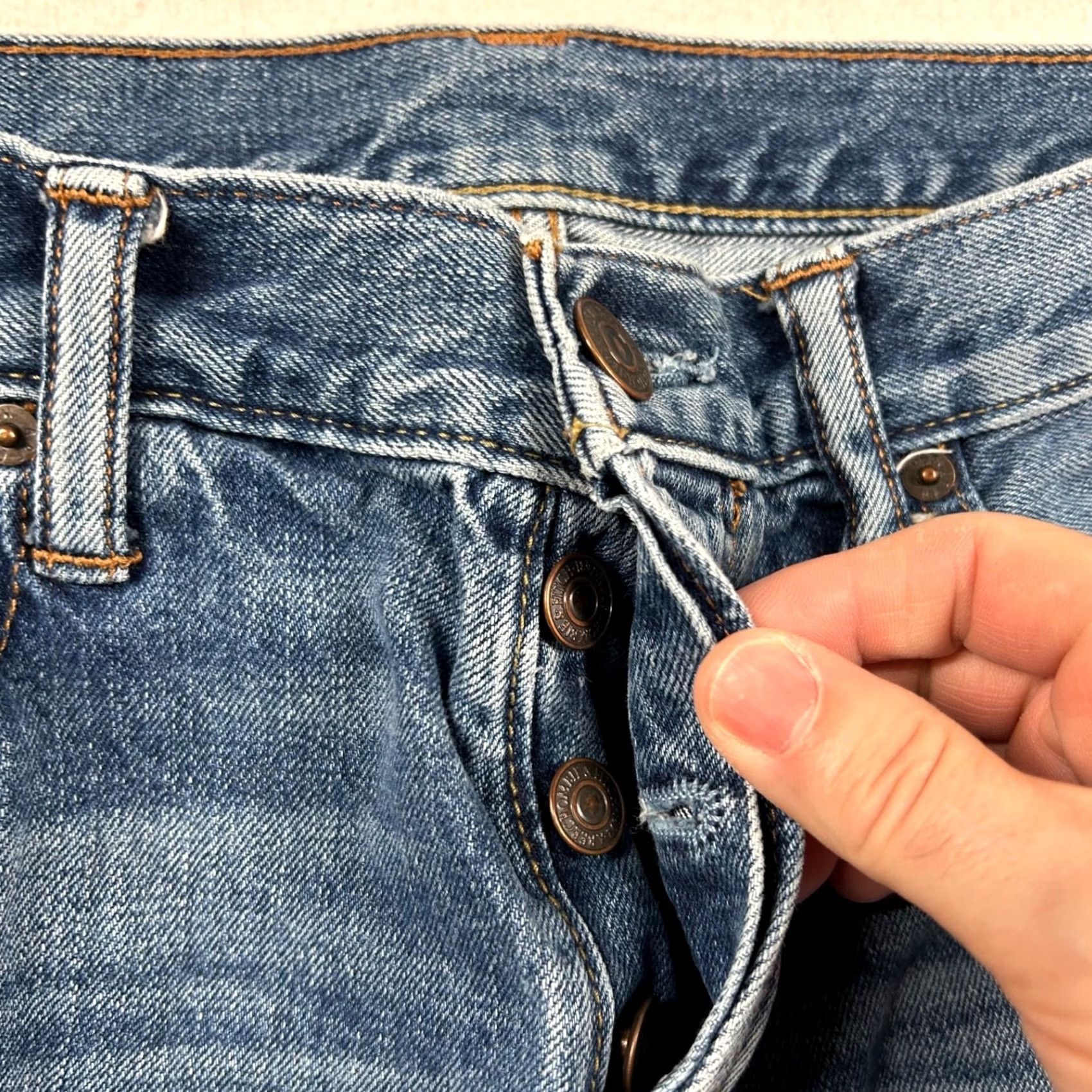 Abercrombie & Fitch Abercrombie Fitch Mens Jeans Slim Straight Button Fly Classic Blue 32x34 (fits 30x32) Size US 32 / EU 48 - 3 Thumbnail