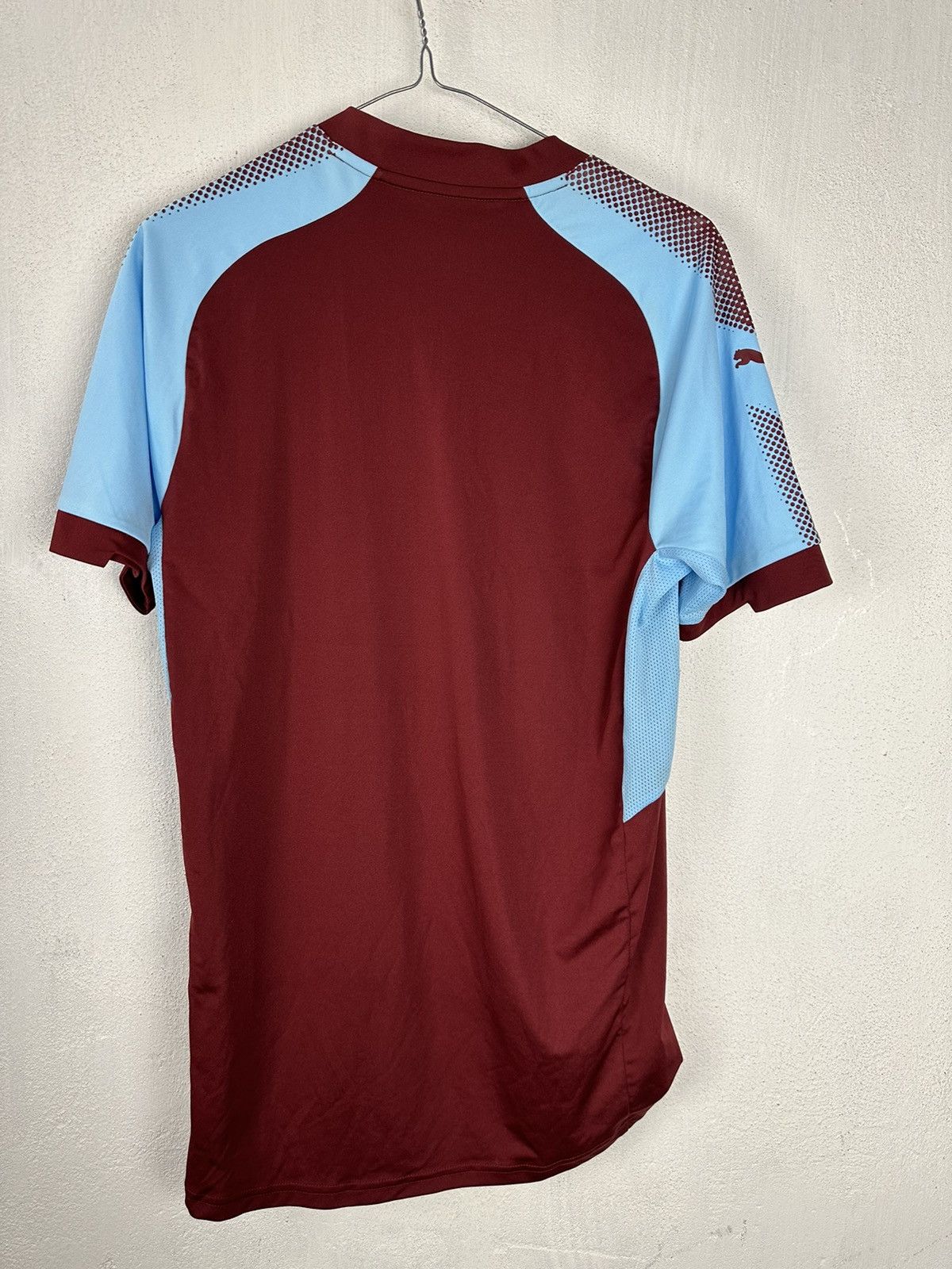 Puma Puma Burnley Football Club Home Soccer Jersey Size US M / EU 48-50 / 2 - 6 Thumbnail