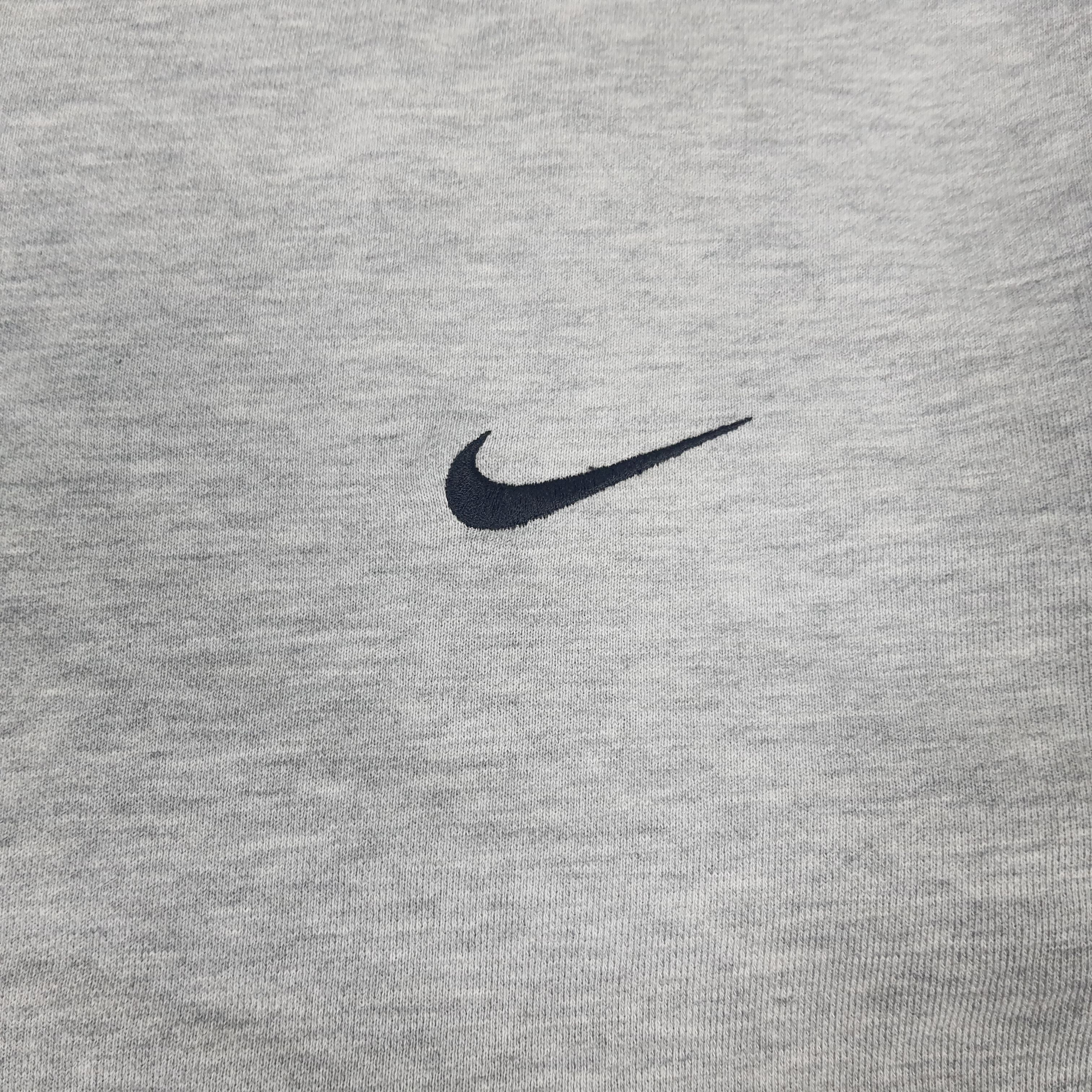Nike Vintage Nike Swoosh Embroidery Logo Sweatshirts C130N17 Size US XL / EU 56 / 4 - 2 Thumbnail