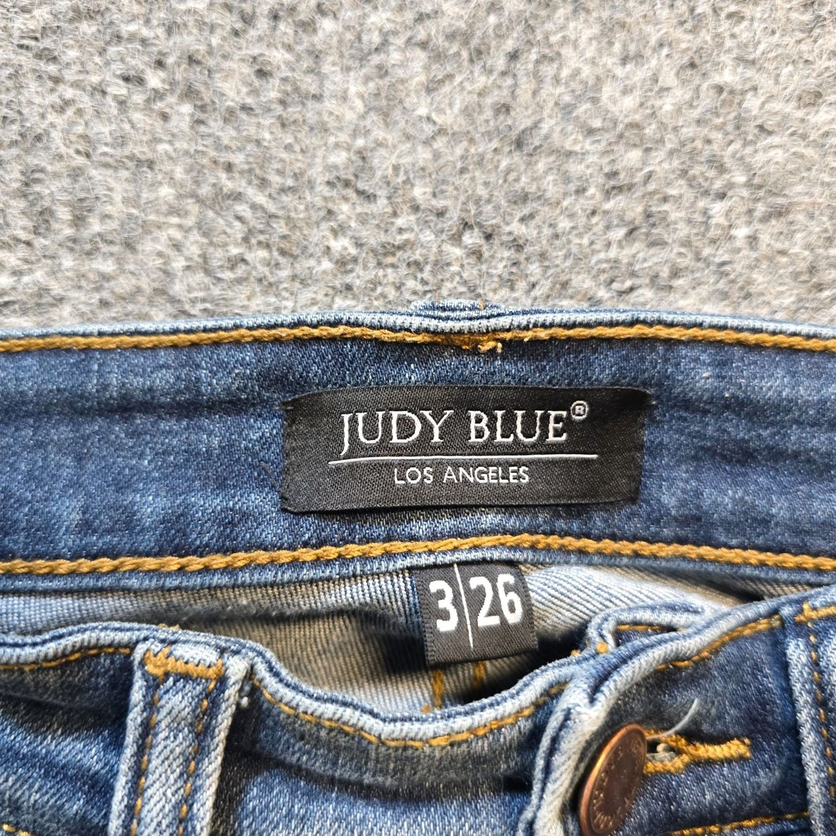 Vintage Judy Blue Jeans Women Size 26 Blue Relaxed Fit Stretch Distressed Casual Capsule Jeans Bohemian City 5-Pocket Ankle Mid Rise Mens Womens Girls Size 26" / US 2 / IT 38 - 4 Thumbnail