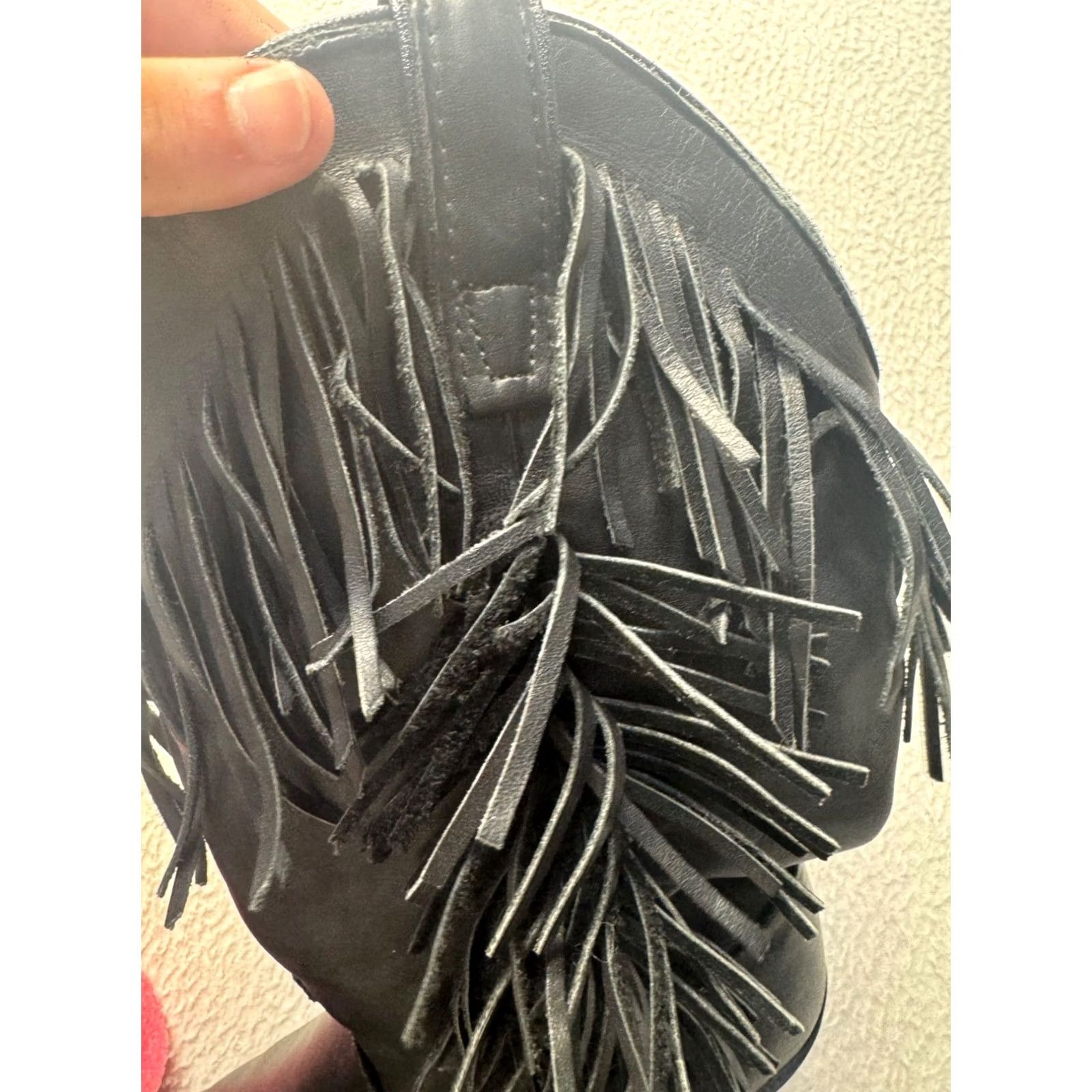 Vintage VINTAGE Black Fringe Leather Western Cowboy Boots Pointed Toe Low Heel Womens 8 Pre-Owned Good Accessories Fringe Western Leather 9812 Size US 8 / IT 38 - 8 Thumbnail