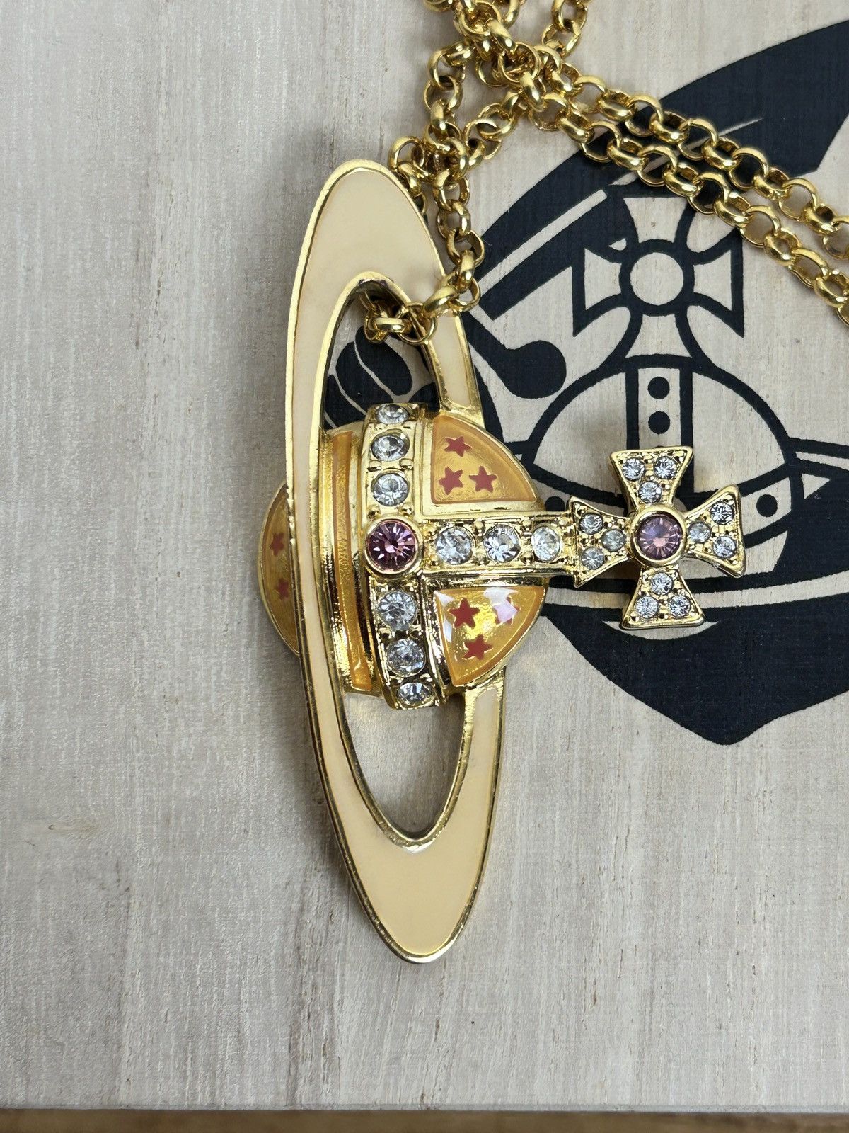 Vivienne Westwood Vintage Vivienne Westwood Large Enamel Orb Pendant Necklace Size ONE SIZE - 1 Thumbnail