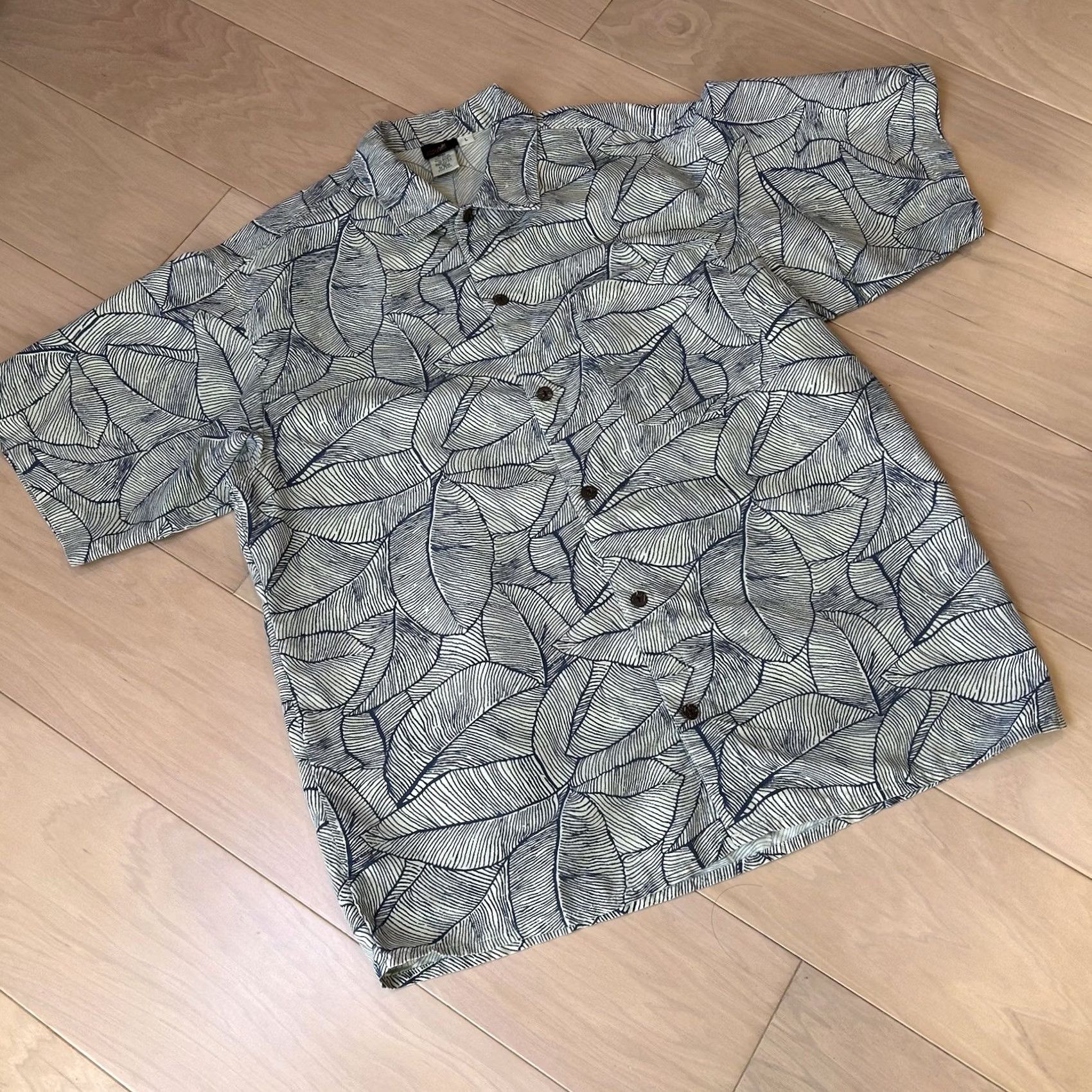 Gramicci Gramicci Button Up Camp Shirt Short Sleeve Men’s L Tan Floral Pattern Casual Travel Workwear Mens Size US L / EU 52-54 / 3 - 2 Thumbnail
