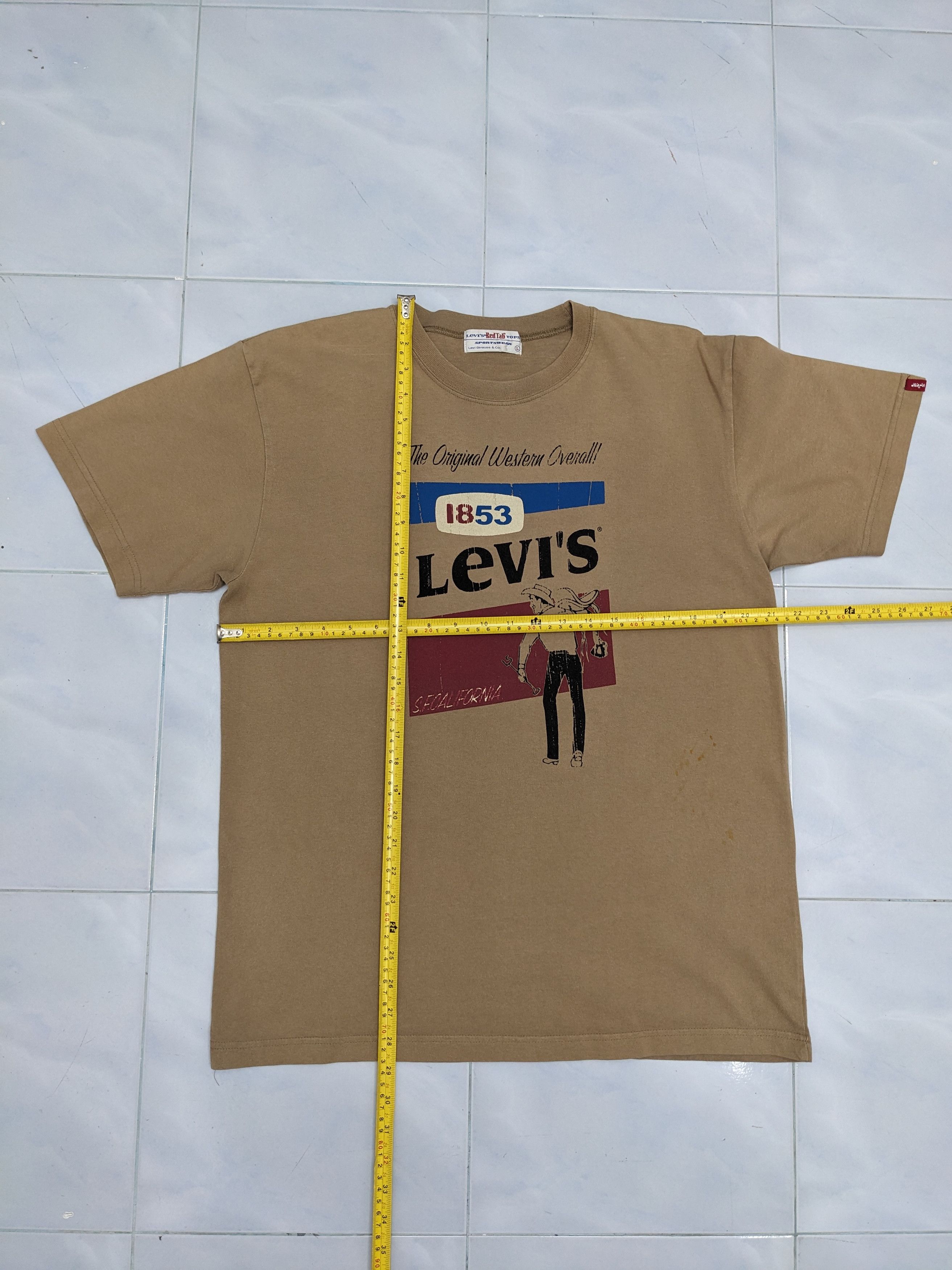 Levi's Vintage LEVI'S Cowboys Graphic Tshirt Size US L / EU 52-54 / 3 - 7 Thumbnail