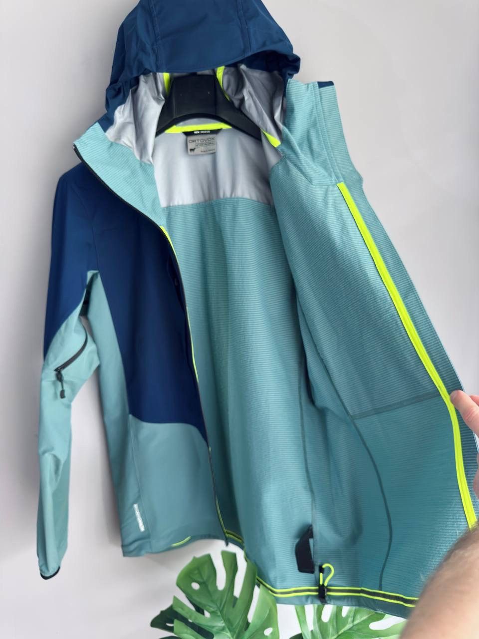 ORTOVOX Ortovox Mesola Merino Inside Hardshell Men's Hooded Jacket M Size US M / EU 48-50 / 2 - 13 Thumbnail