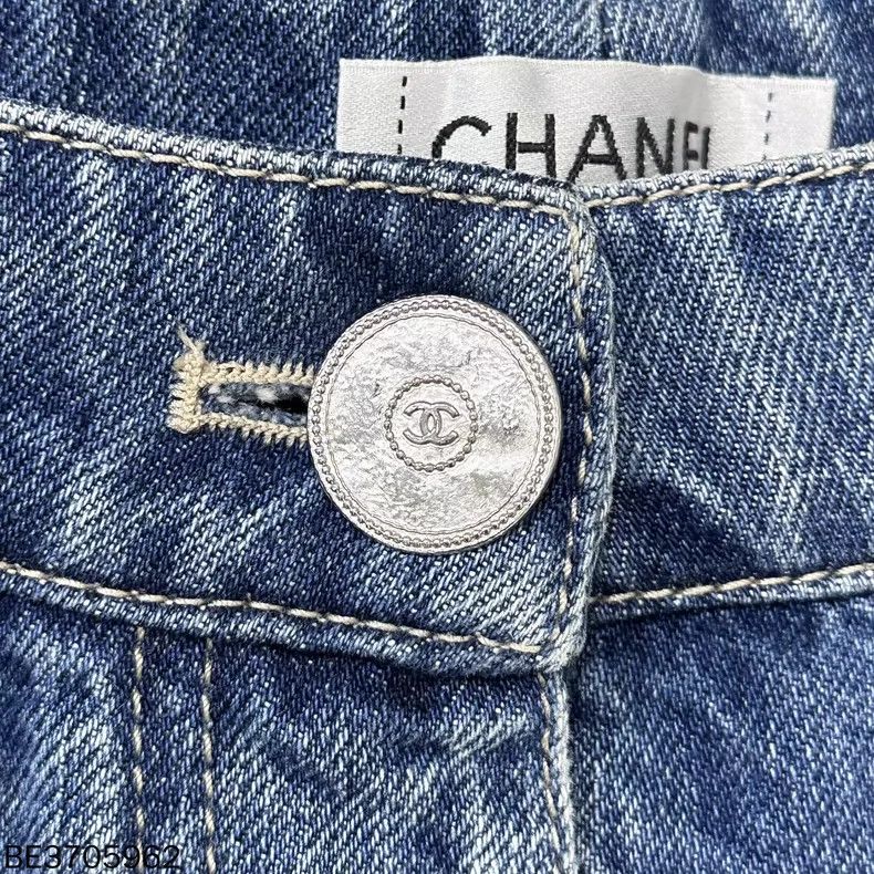 Chanel Chanel Double C full-print jeans 2505-Nextarrow Size 42" / US 20 - 6 Thumbnail