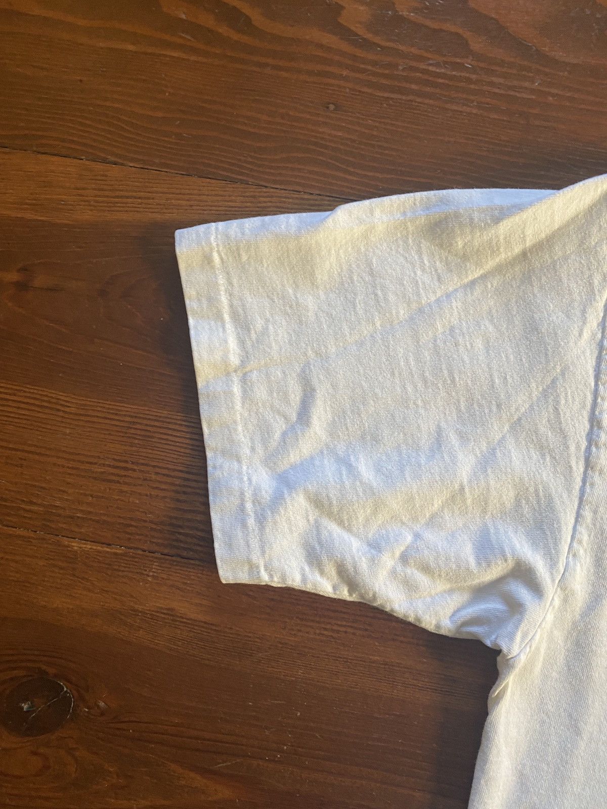Vintage Vintage 1996 Sports Animal Soccer White Single Stitch Tee Size US M / EU 48-50 / 2 - 8 Thumbnail