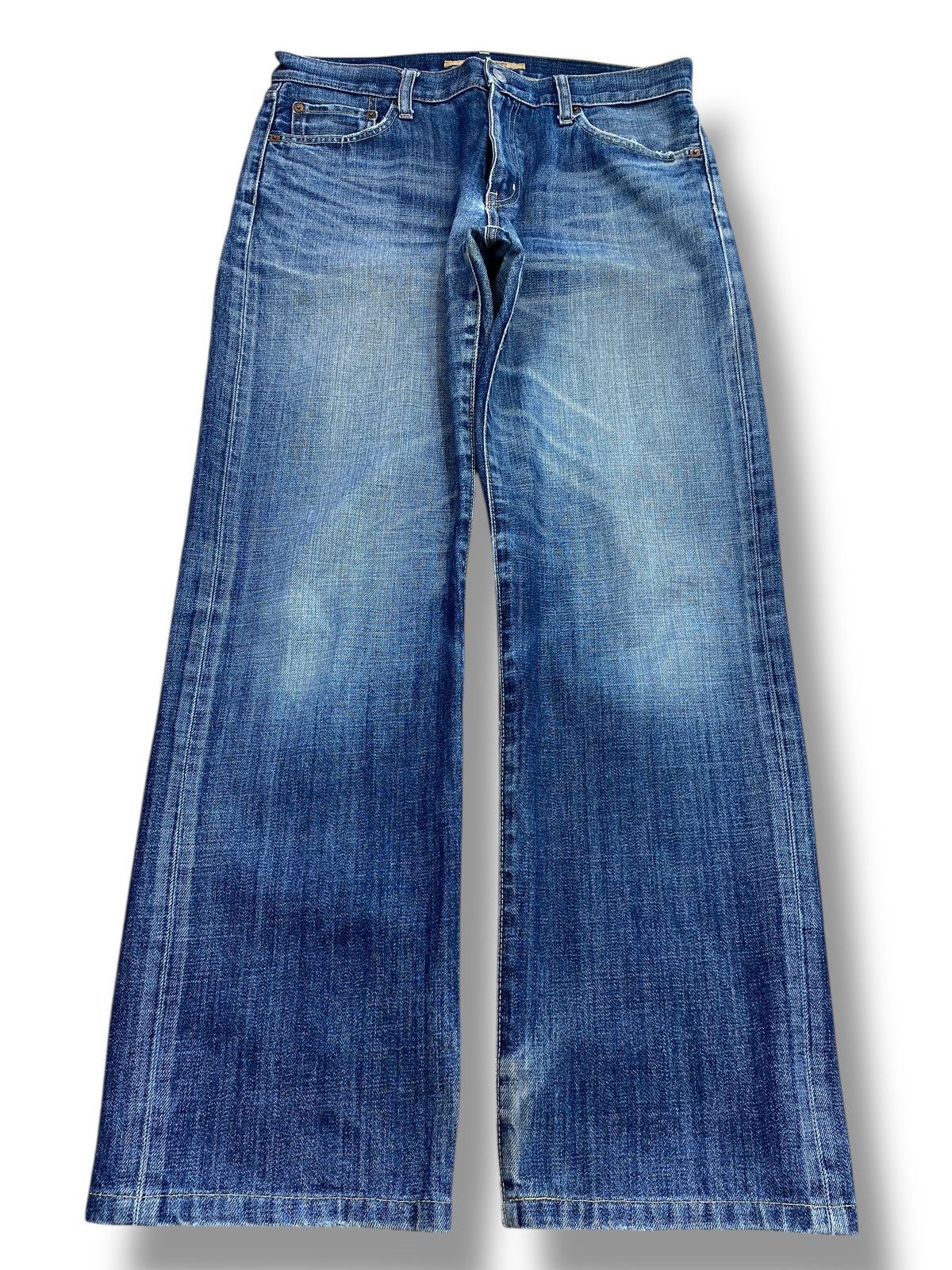 Uniqlo Uniqlo Blue Wash Whiskers Style Baggy Jeans Size US 32 / EU 48 - 1 Thumbnail