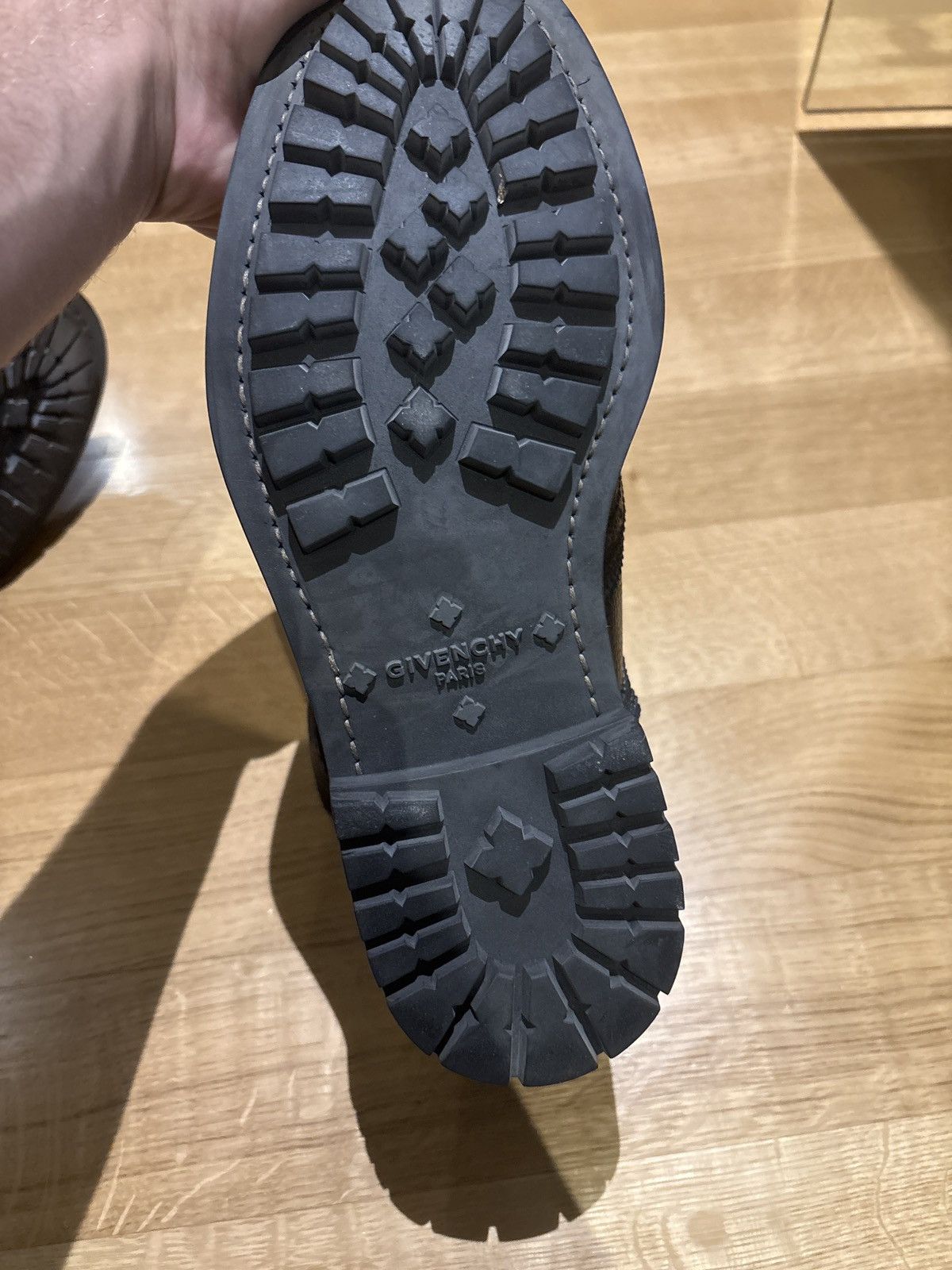 Givenchy Givenchy Lace-Up Leather Wingtip Boots Black Pebbled Leather Size US 10 / EU 43 - 4 Thumbnail