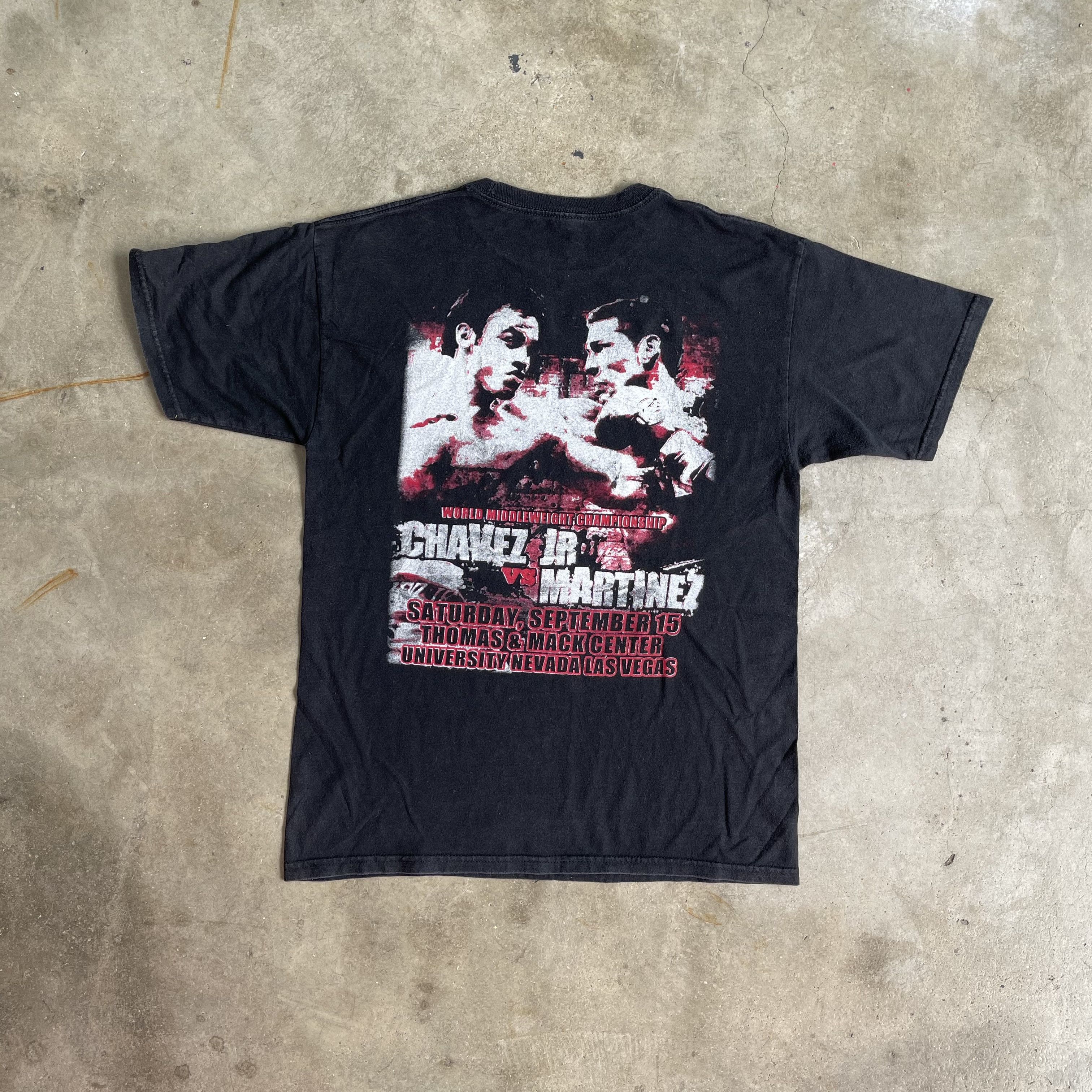 Vintage Chavez Jr Vs Martinez T-shirt Middleweight Champions Teehip Size US M / EU 48-50 / 2 - 2 Thumbnail
