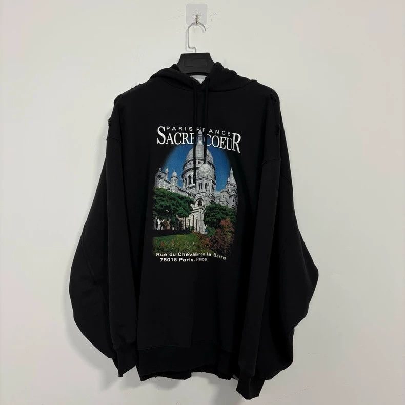 Balenciaga Balenciaga Castle prints destroy hoodies and sweaters Size US M / EU 48-50 / 2 - 1 Thumbnail
