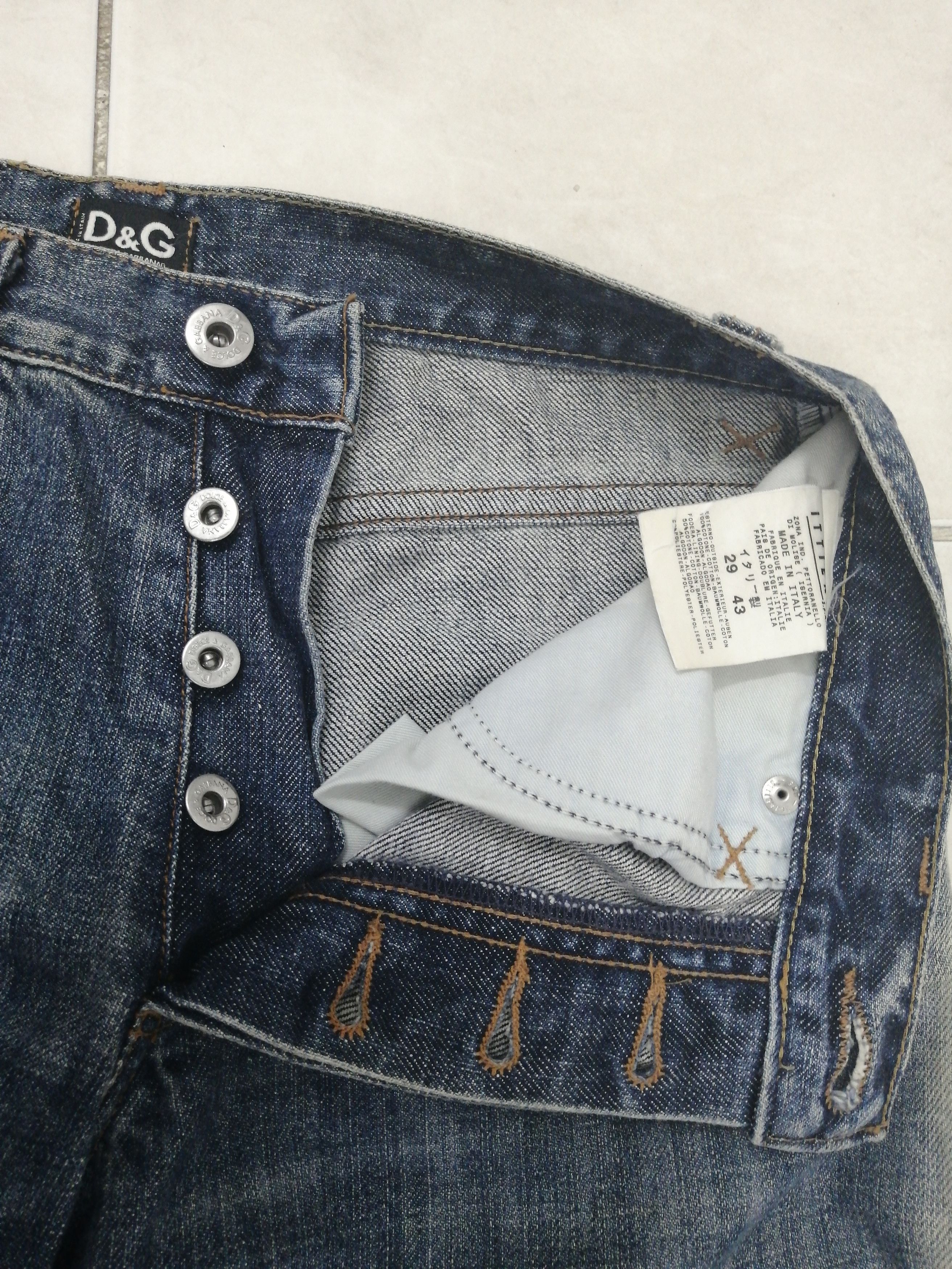 Dolce & Gabbana 💥Rare 💥Dolce & Gabbana Rare Logo Buttonfly Jeans Size US 28 / EU 44 - 6 Thumbnail