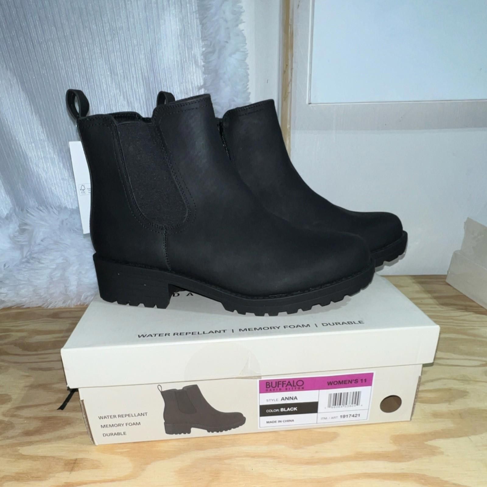 Buffalo David Bitton Buffalo David Bitton Anna Black Water Repellant Boots US 11 Size US 11 / IT 41 - 1 Thumbnail