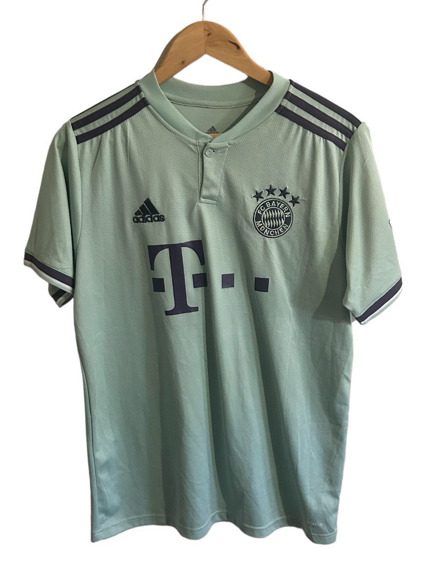 Adidas Bayern Munich Away Jersey 2018 2019 NWT Size US S / EU 44-46 / 1 - 1 Thumbnail
