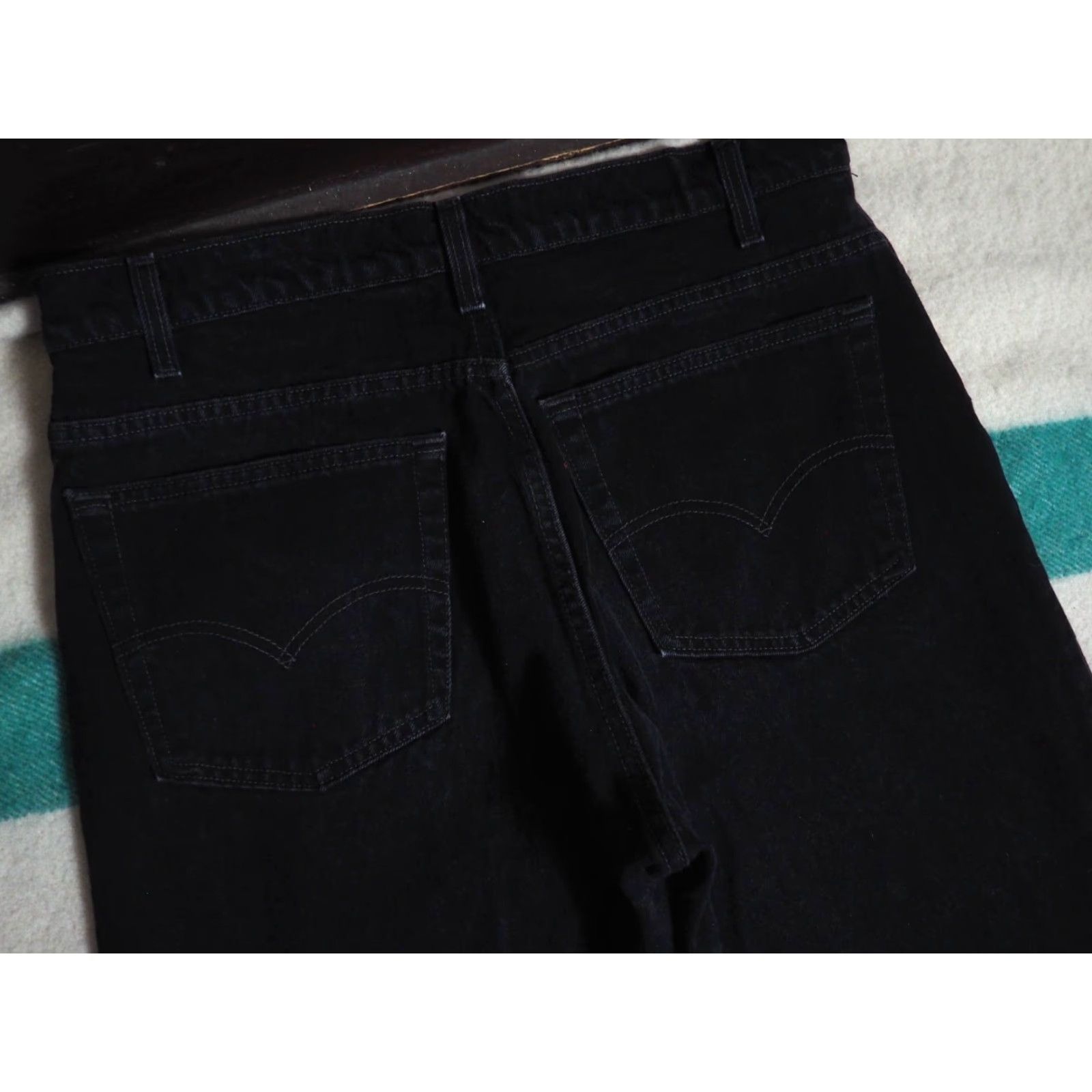 Levi's VINTAGE Levi's 550 Relaxed Black Denim Jeans 38x32 Mens USA Made 90s Grunge Jeans Pants Men Size US 38 / EU 54 - 4 Thumbnail