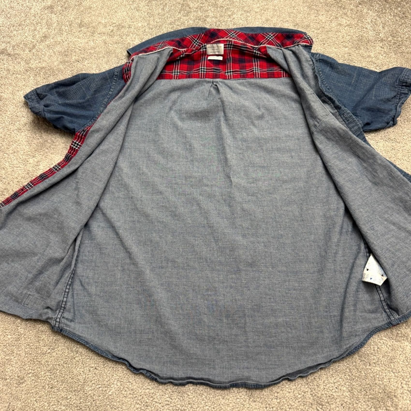 Vintage 7 Diamonds Button-Up Shirt Mens Medium Chambray Plaid Blue Red Casual Short Sleeve Casual Shirt Mens Regular Fit Size US M / EU 48-50 / 2 - 4 Thumbnail