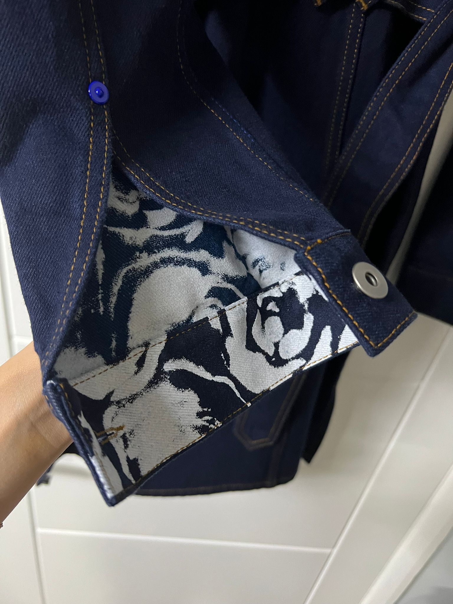 Burberry CC000024 Belted Denim Shirt Dress in Indigo Blue Size S / US 4 / IT 40 - 3 Thumbnail