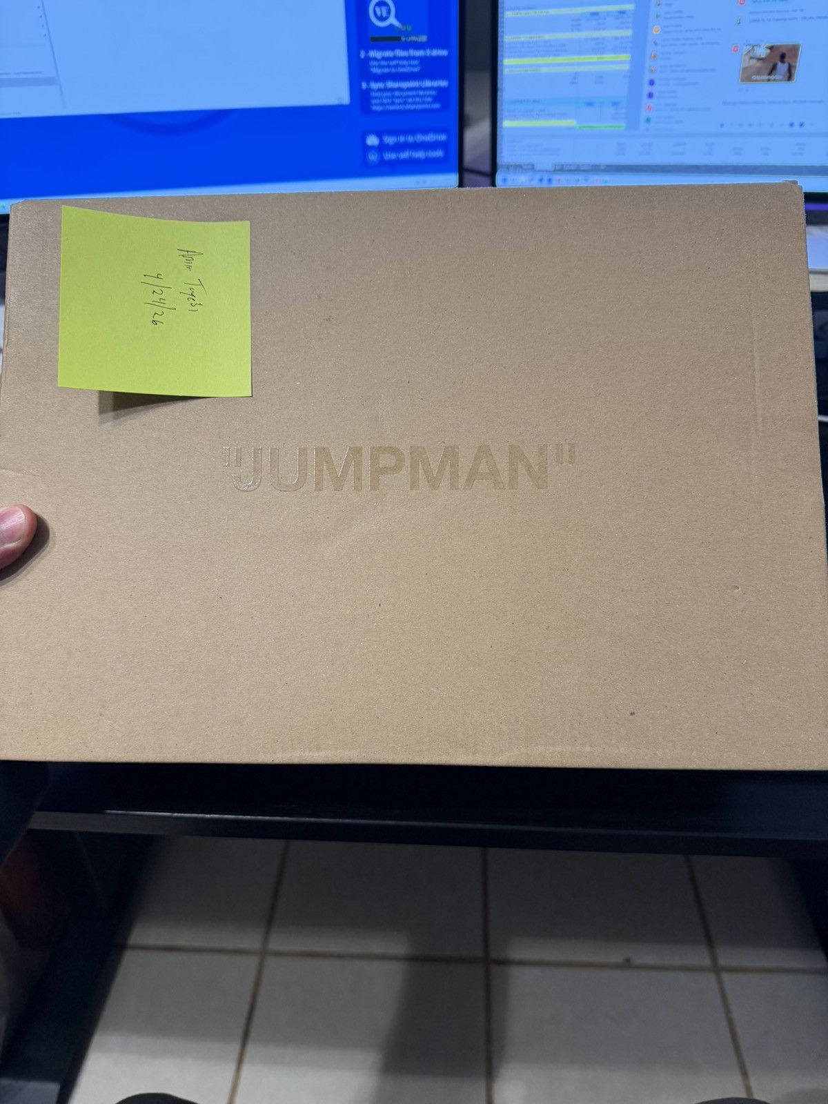 Nike × Off-White Off White Jordan 1 Chicago DS size 9.5 100% authentic Size US 9.5 / EU 42-43 - 23 Thumbnail