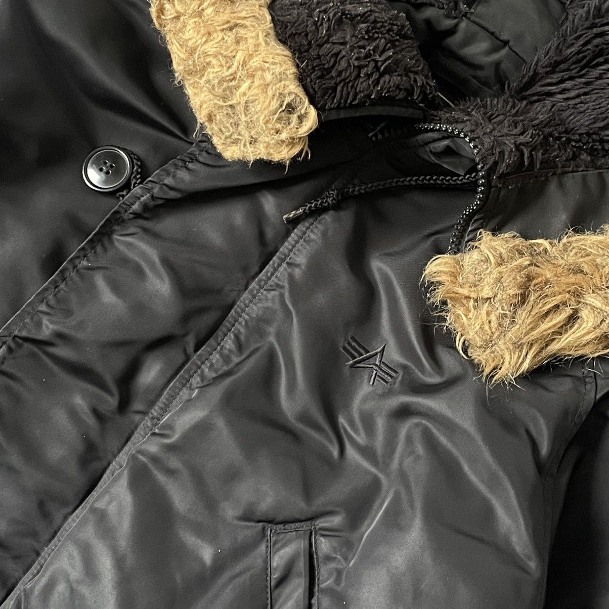 Alpha Industries Alpha Industries Vintage Archive Bomber Jacket Black Mens Size US S / EU 44-46 / 1 - 4 Thumbnail