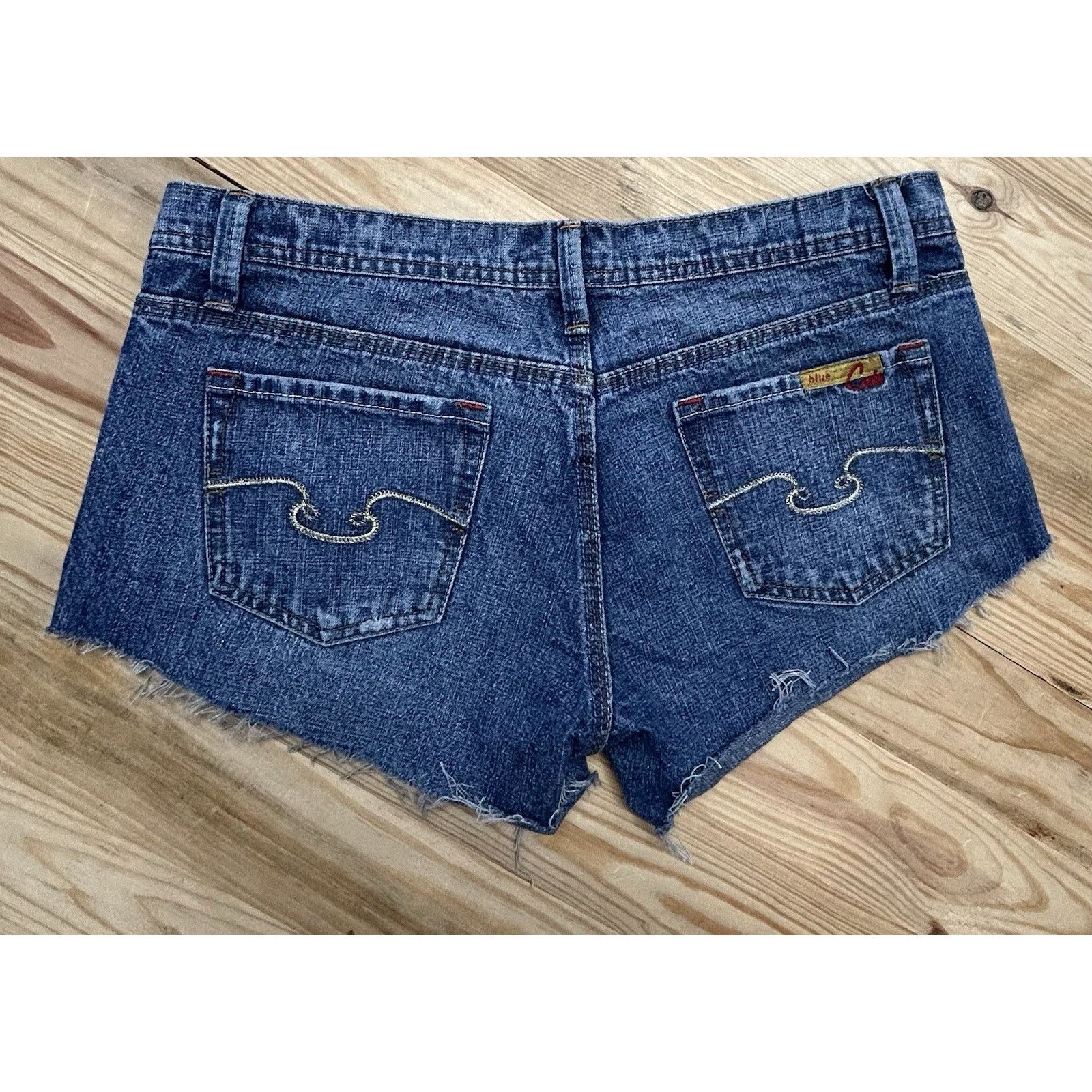 Other Women's Blue Cult Original Buttlifter Jean Shorts Sz 30 Size 30" / US 8 / IT 44 - 10 Thumbnail