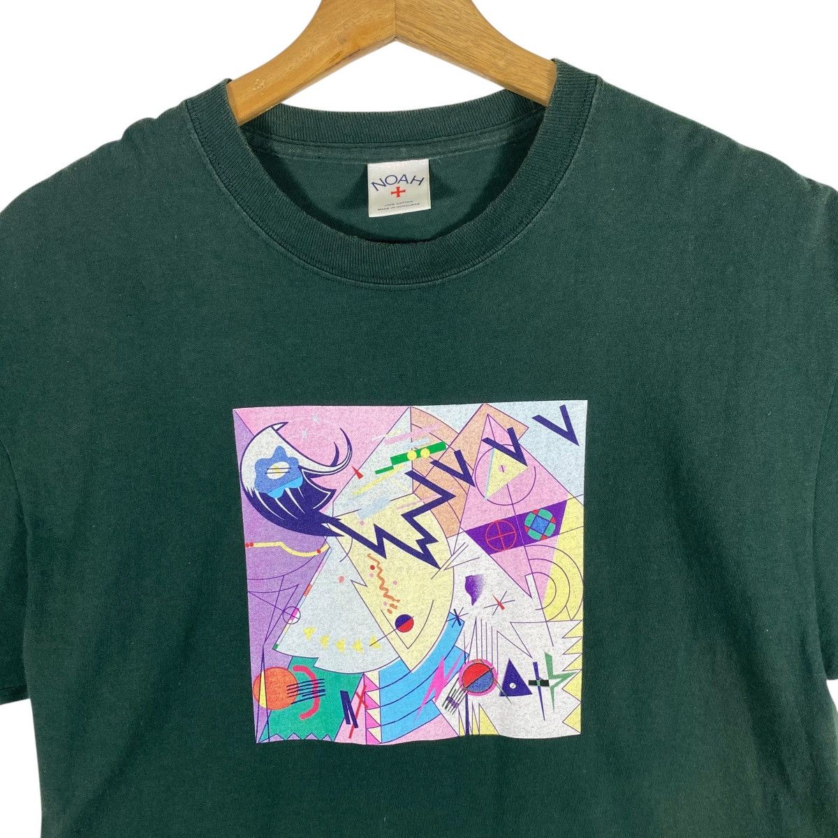 Noah Noah Barney Bubbles Abstract Tee Size US L / EU 52-54 / 3 - 4 Thumbnail