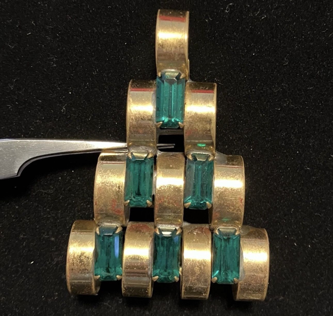 Vintage Vtg Large Mid Century Modern Gold Tone Green Glass Brooch Size ONE SIZE - 1 Thumbnail