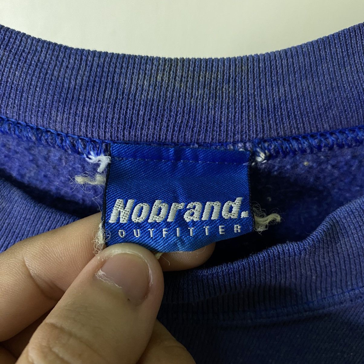 Vintage 1990s No Brand By The Sea Surf Sweatshirt Size US L / EU 52-54 / 3 - 3 Thumbnail
