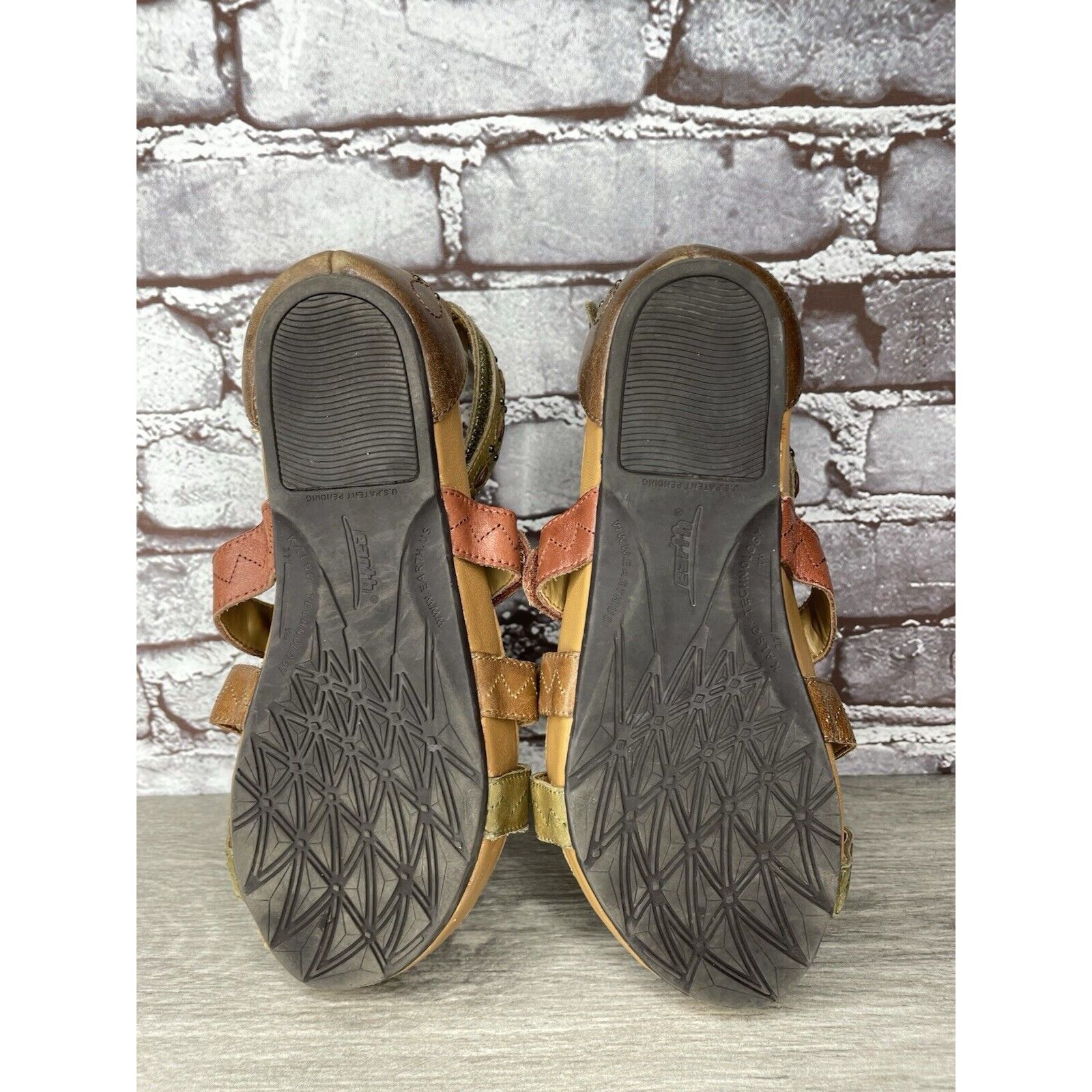 Other Earth Kalso Empire Bat Brown Leather Green Ankle Strap Wedge Size US 7.5 / IT 37.5 - 15 Thumbnail