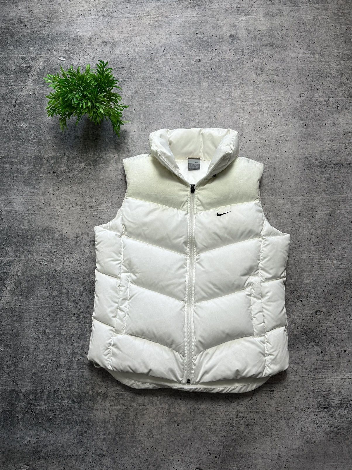 Nike Vintage 90s Nike Puffer Down Ski Mountain Y2K Vest Size M / US 6-8 / IT 42-44 - 2 Thumbnail