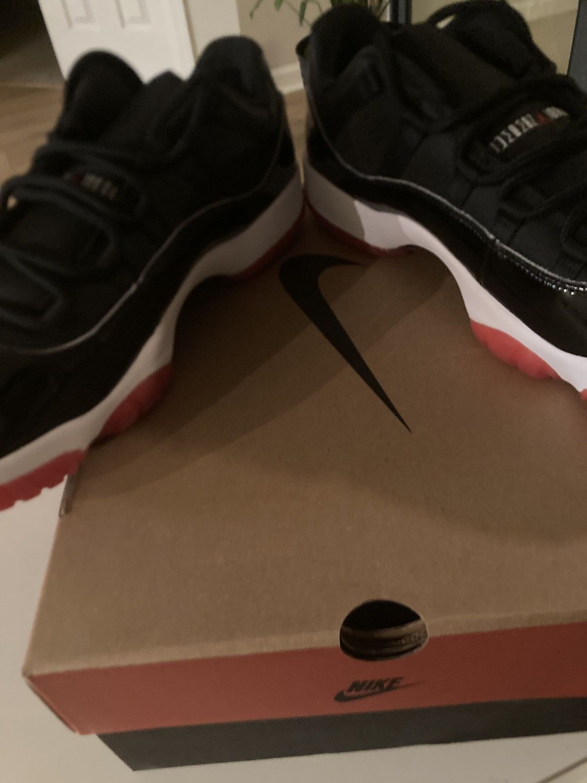 Nike Nike Air Jordan Retro 11 Low BLK/RED 2025-DEADSTOCK Size US 13 / EU 46 - 9 Thumbnail