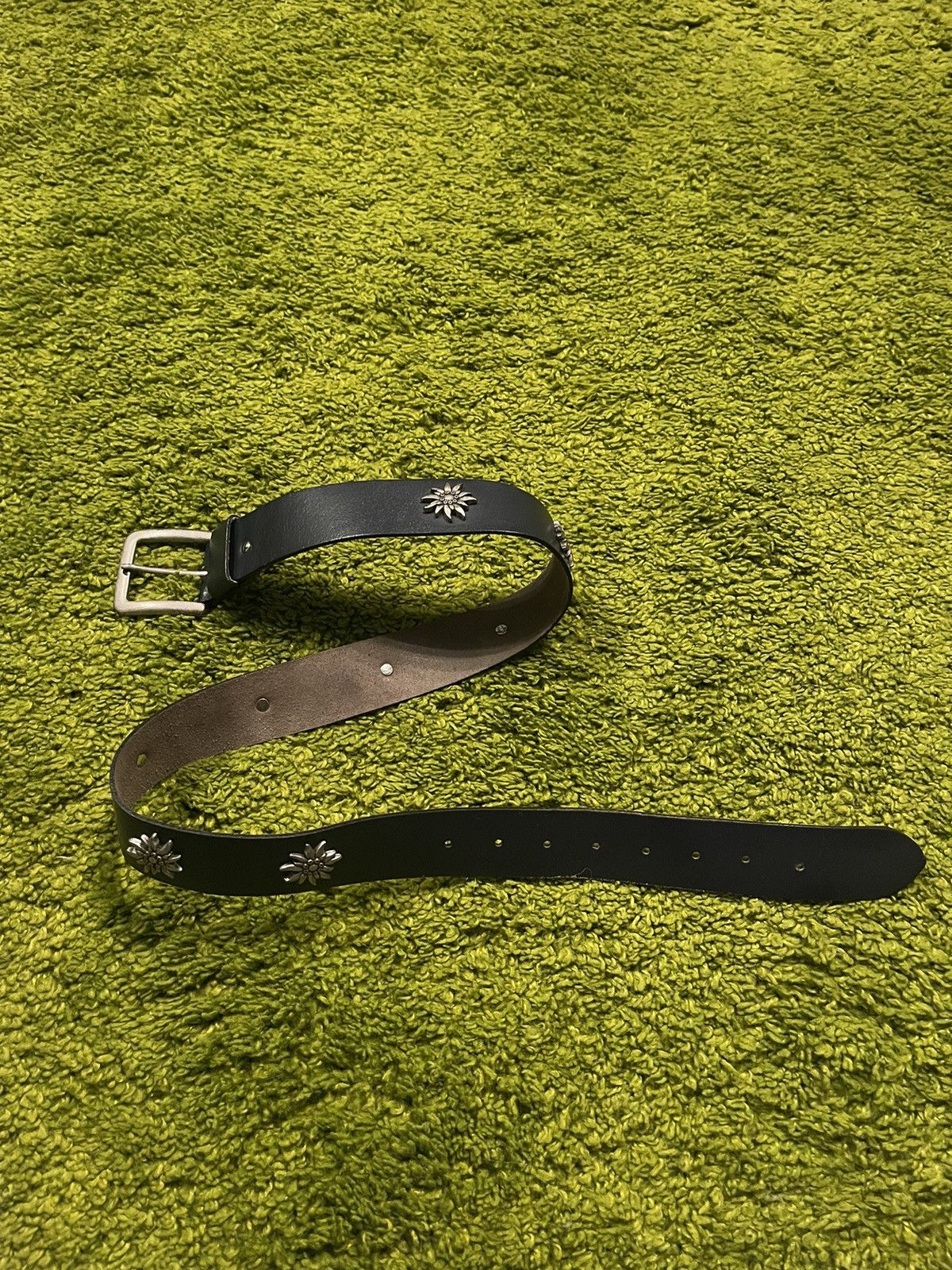 Western Cowboy style real leather edelweiss logo belt