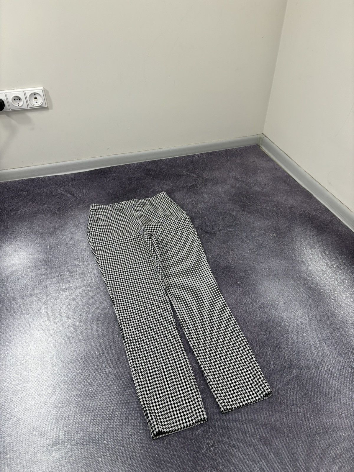 Sezane Sezane Clara Houndstooth High Waist Luxury Tapered Pants Size 26" / US 2 / IT 38 - 3 Thumbnail