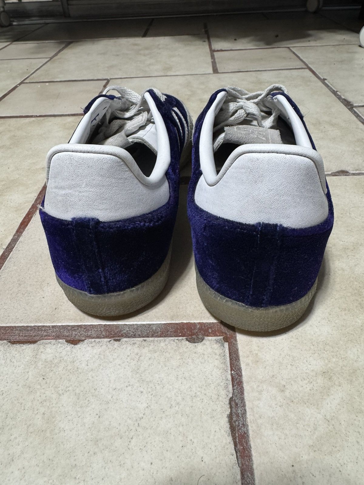 Adidas ADIDAS 4/20 PURPLE HAZE SAMBA W/ SECRET STASH POCKET: Size US 9 / EU 42 - 6 Thumbnail