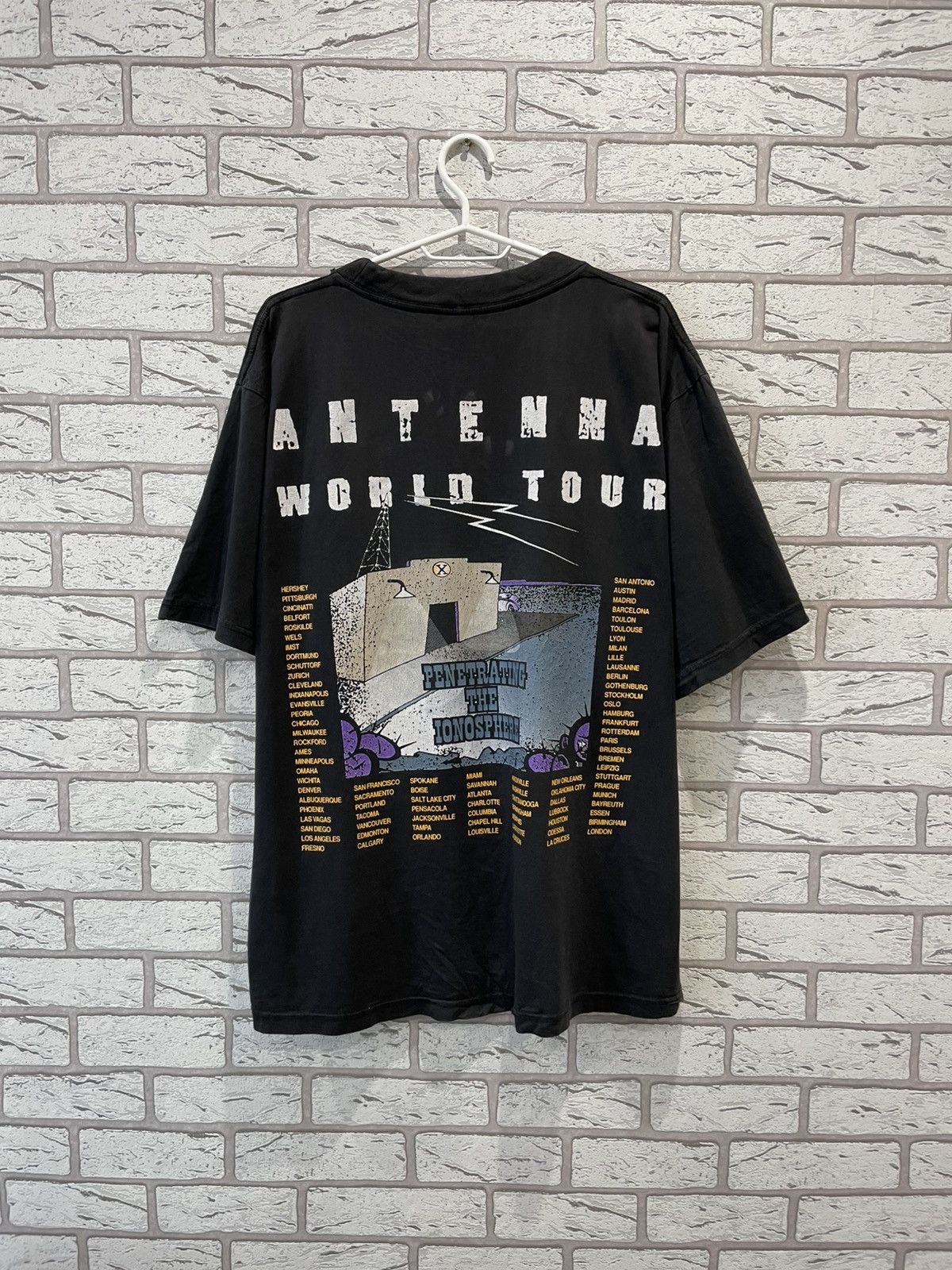 Band Tees × Vintage Vintage 1994 ZZ Top Antena Tour T-Shirt Tee Size US XL / EU 56 / 4 - 11 Thumbnail