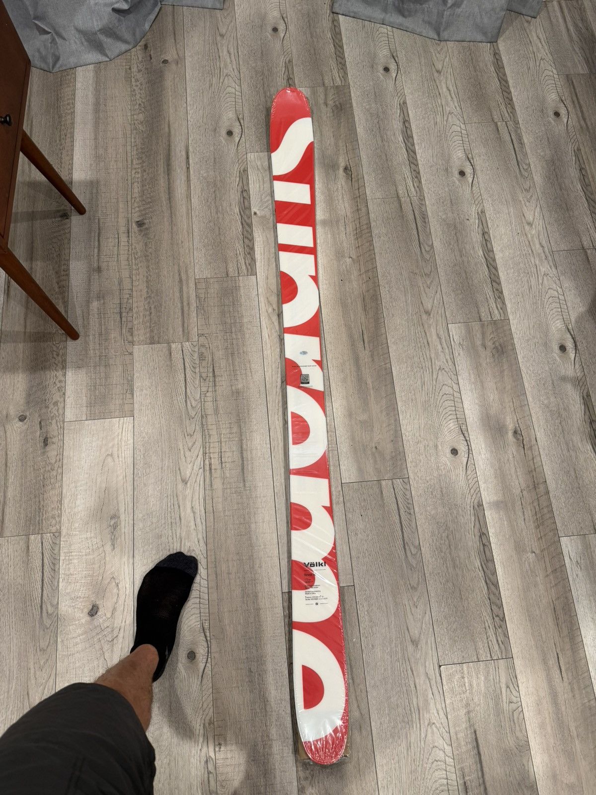 Supreme 2025 Supreme Völkl Skis Size ONE SIZE - 1 Thumbnail