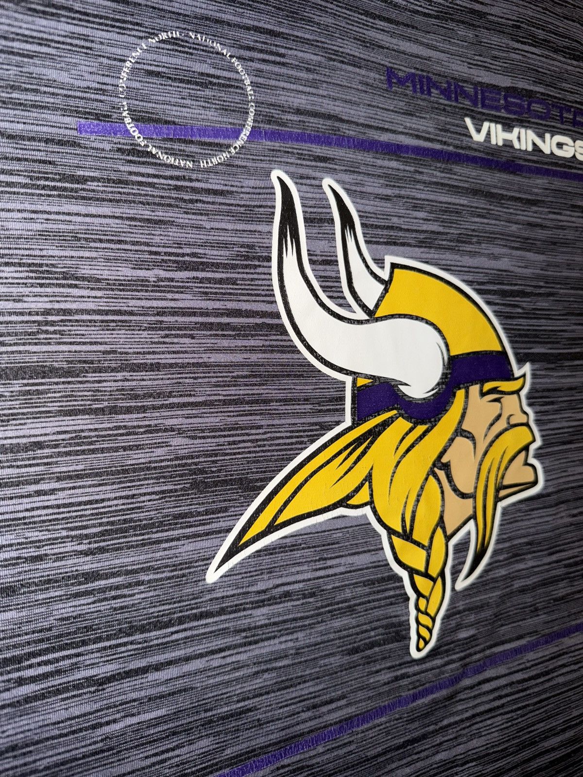 Nike Minnesota Vikings NFL on field apparel Nike dri-fit shirt Size US L / EU 52-54 / 3 - 3 Thumbnail