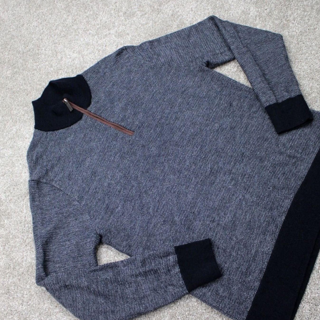 UNTUCKit UNTUCKit Sweatshirt Mens Medium Gray Belguardo Jacquard 1/4 Zip Fine Merino Wool Size US M / EU 48-50 / 2 - 6 Thumbnail