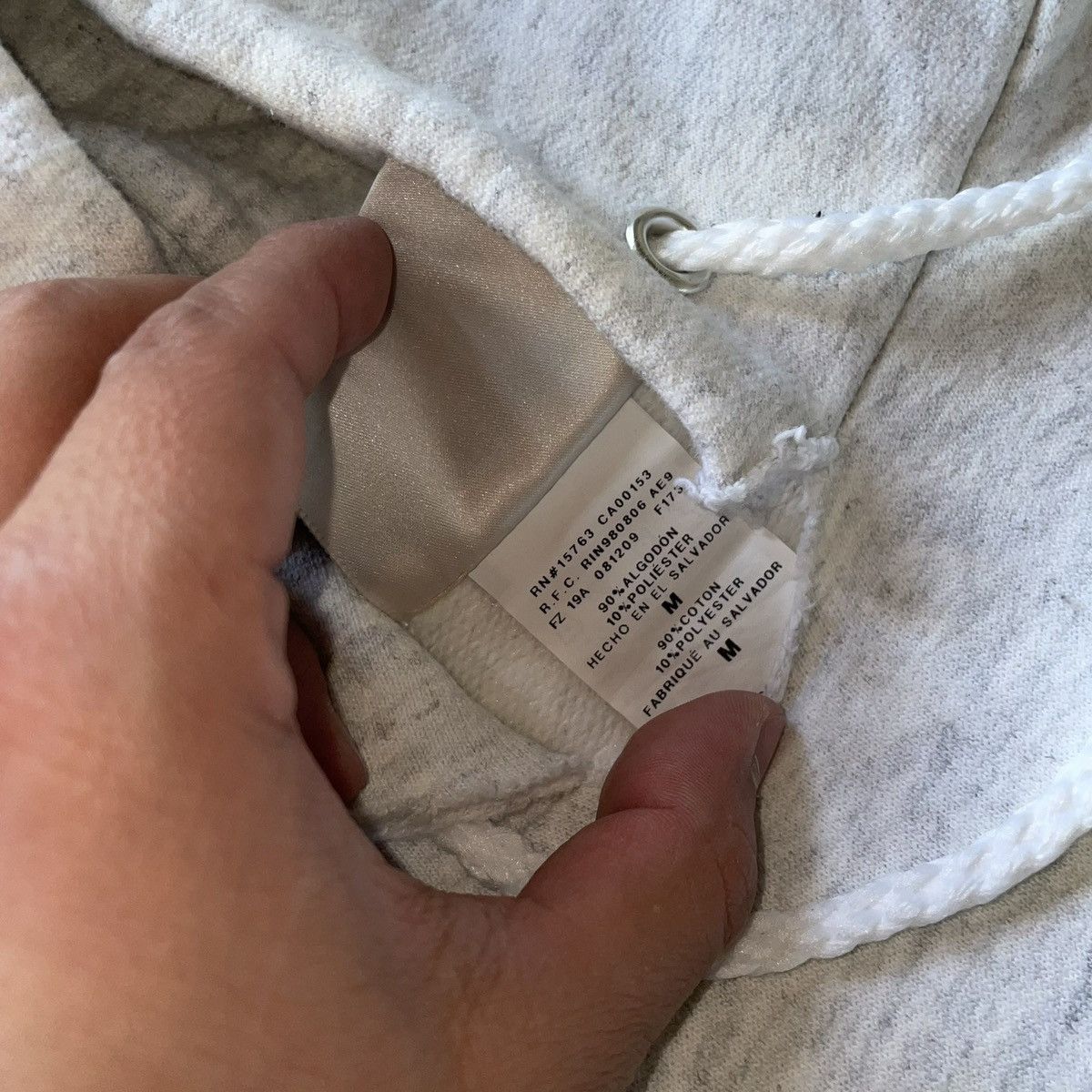 Hanes × Vintage Vintage Hanes Love Never Dies Hoodie Size US M / EU 48-50 / 2 - 5 Thumbnail
