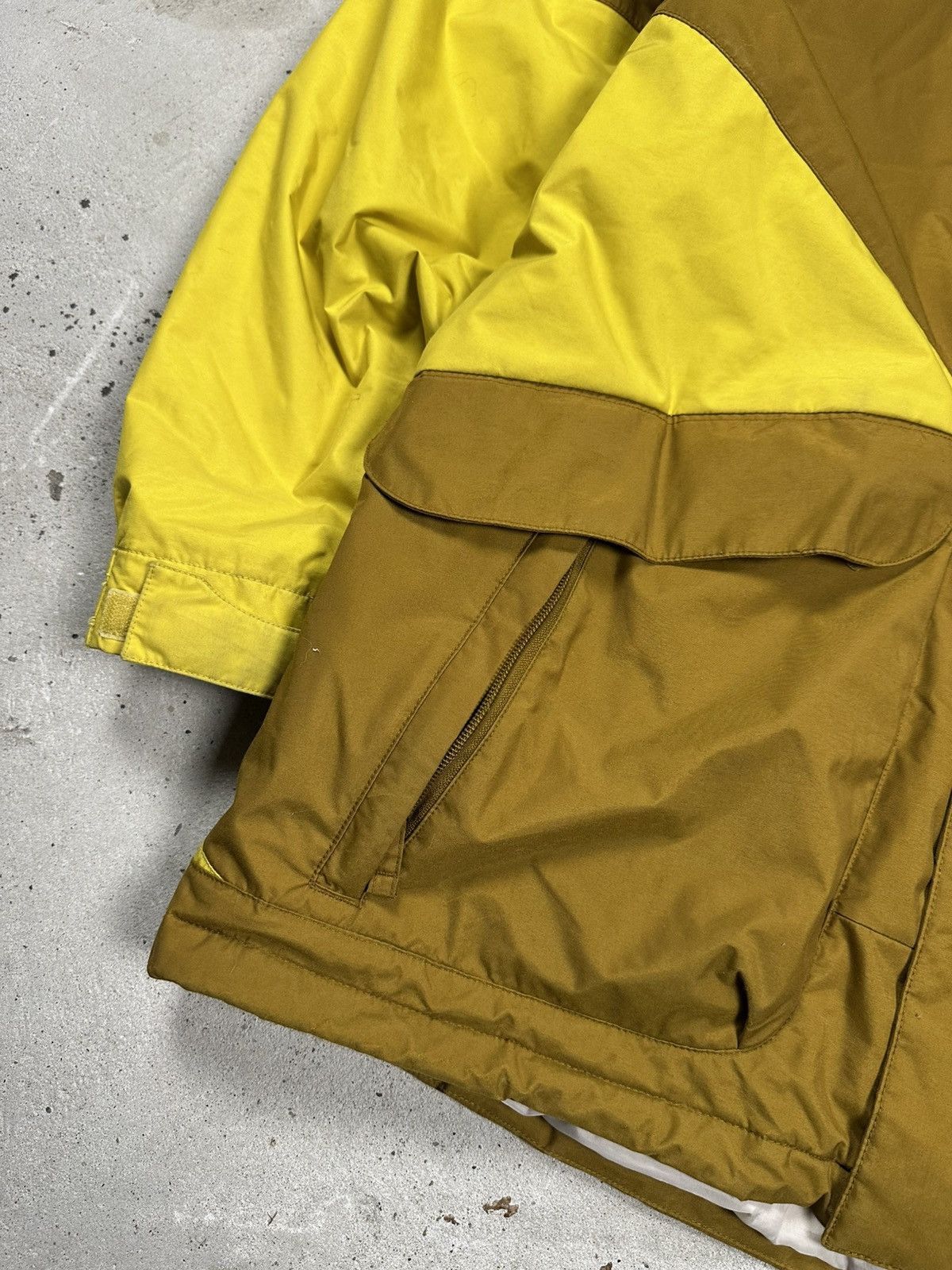Nike Nike Storm Fit Outdoor Jacket Multipocket Swoosh Size US XL / EU 56 / 4 - 3 Thumbnail